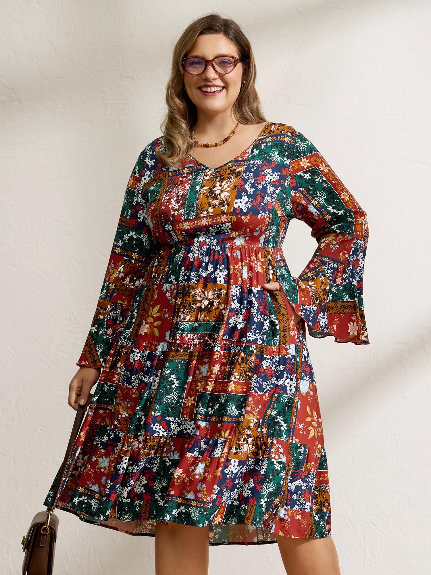 BloomChic Women's Plus Size Floral Collage Print Deep V-Neck Midi Dress Multicolor Floral Midi Everyday-Casual 10/M