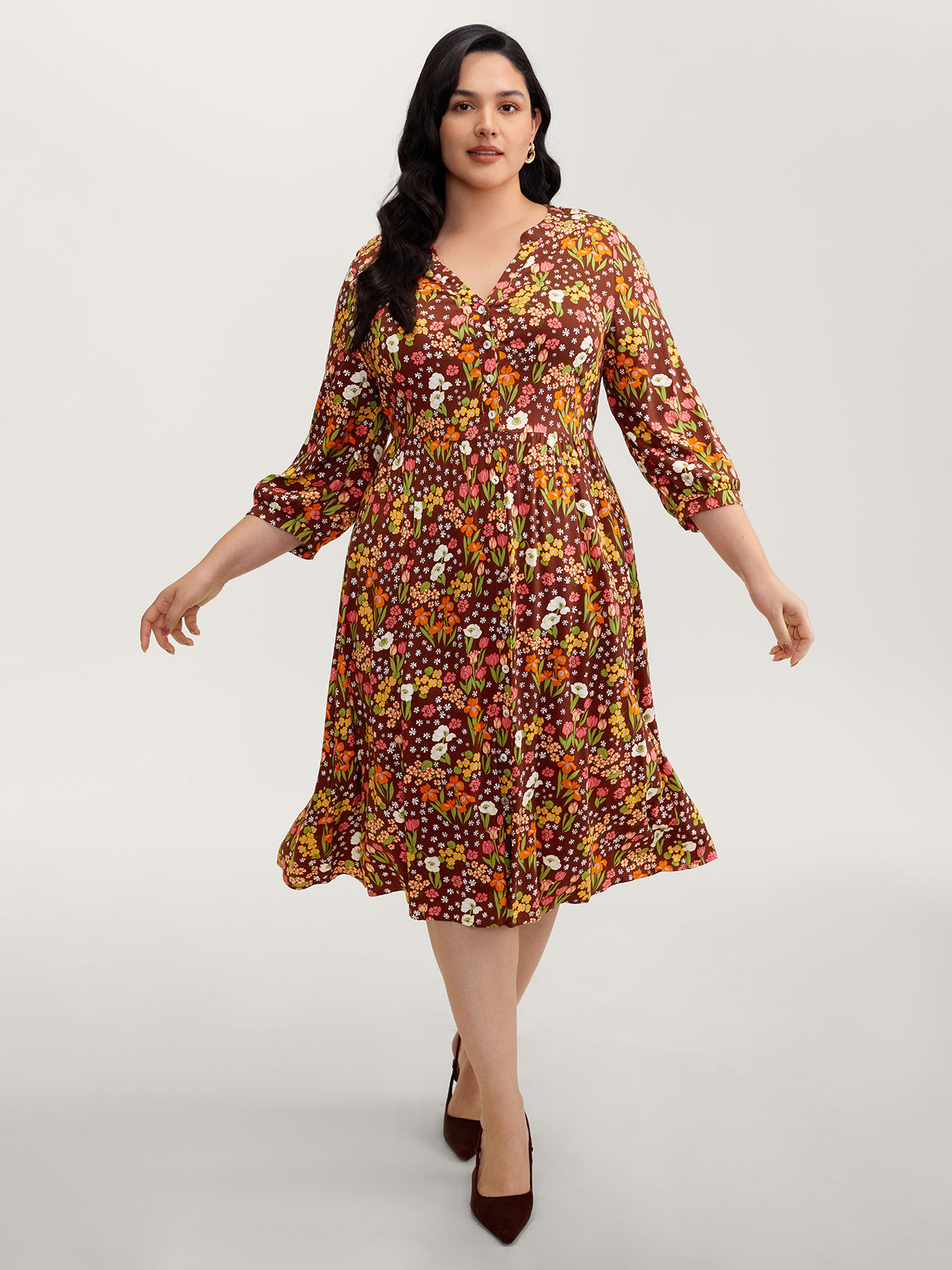 BloomChic Women's Plus Size Rayon Floral Print Midi Dress Burgundy Floral Midi Everyday-Elegant Button 22-24/3X