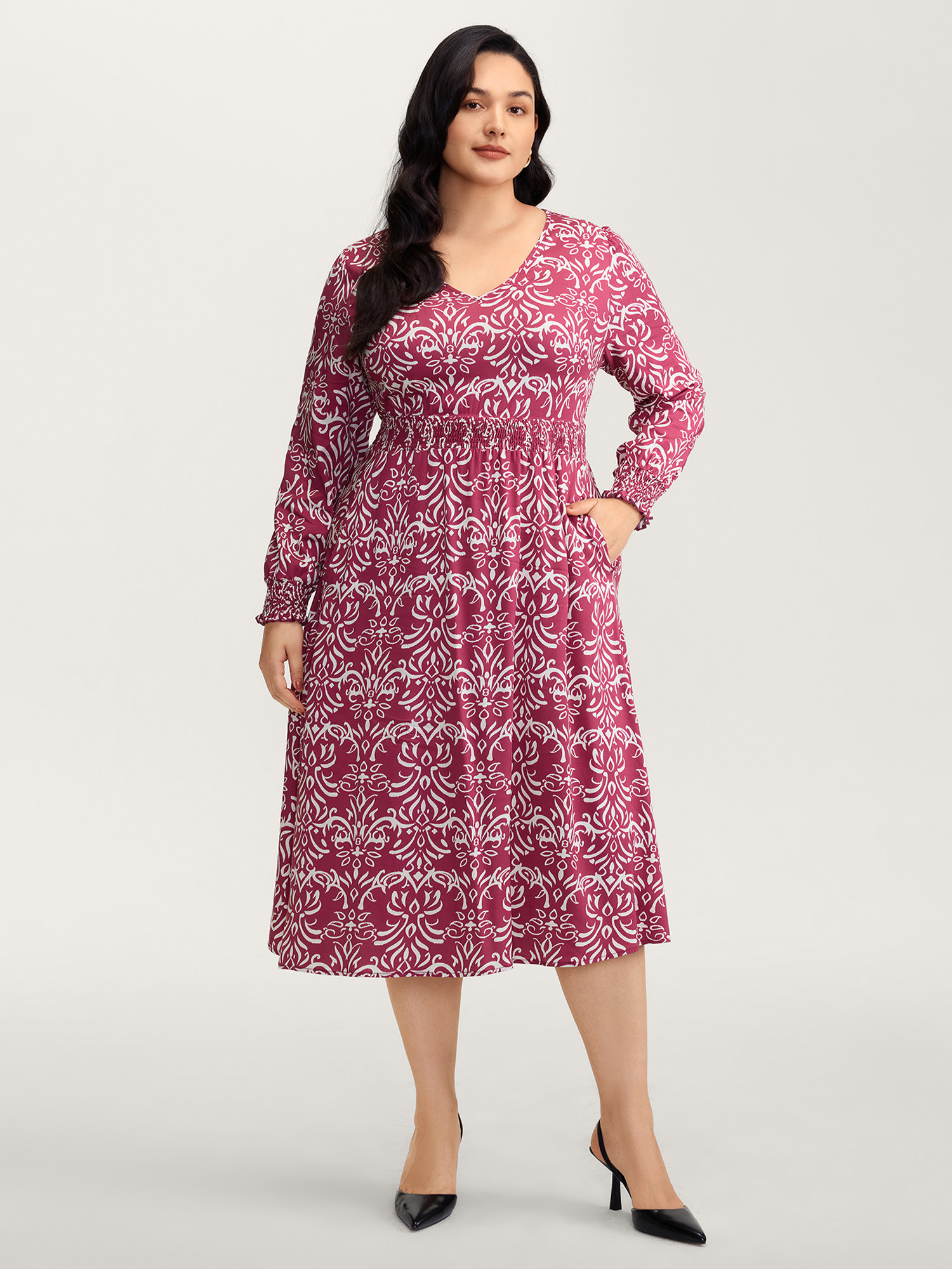 BloomChic Women's Plus Size Abstract Pattern Shirred Waist Midi Dress Plum Bohemian print Midi Everyday-Elegant 22-24/3X