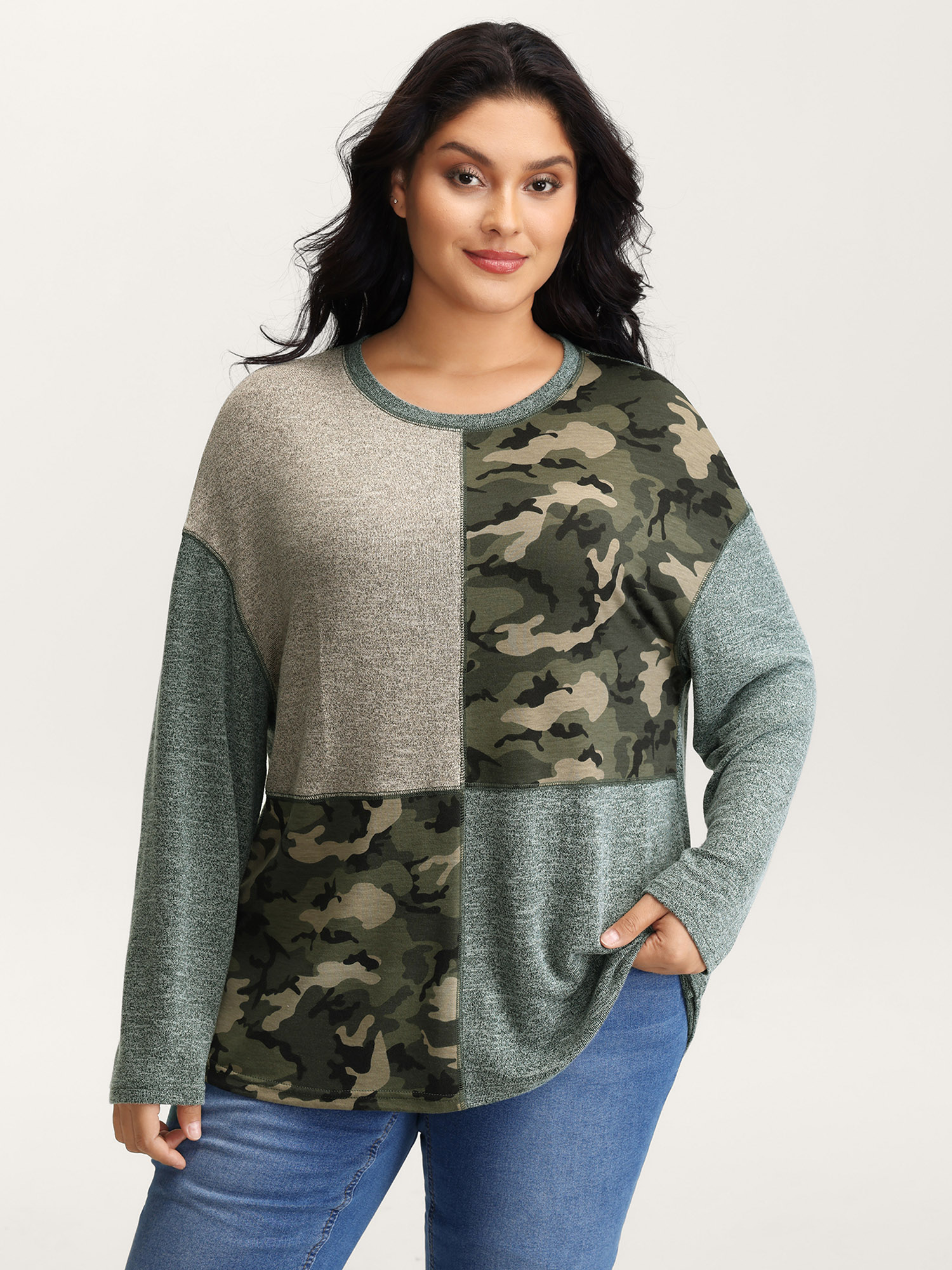 BloomChic Women's Plus Size Camouflage Block Print Contrast T-Shirt Multicolor Geometric Everyday-Casual Long Sleeve 12/L