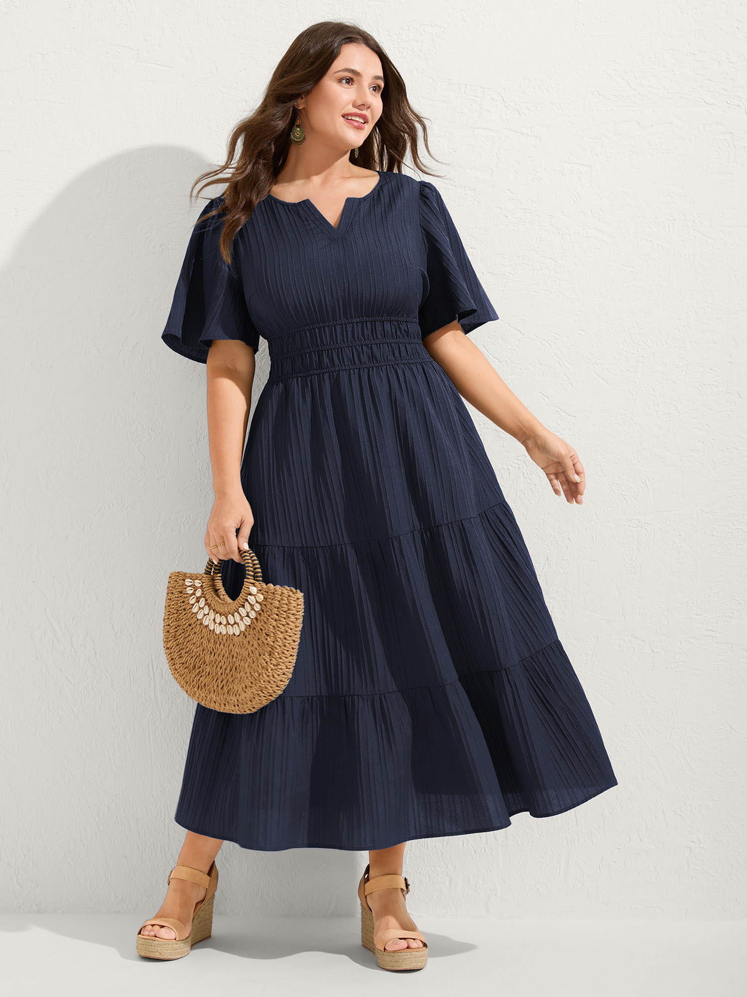 BloomChic Plus Size Textured Shirred Cinched Waist Maxi Dress - Curve Ladies Baritone Blue Resort Short sleeve Solid Side seam pocket Daily Dresses 14/M