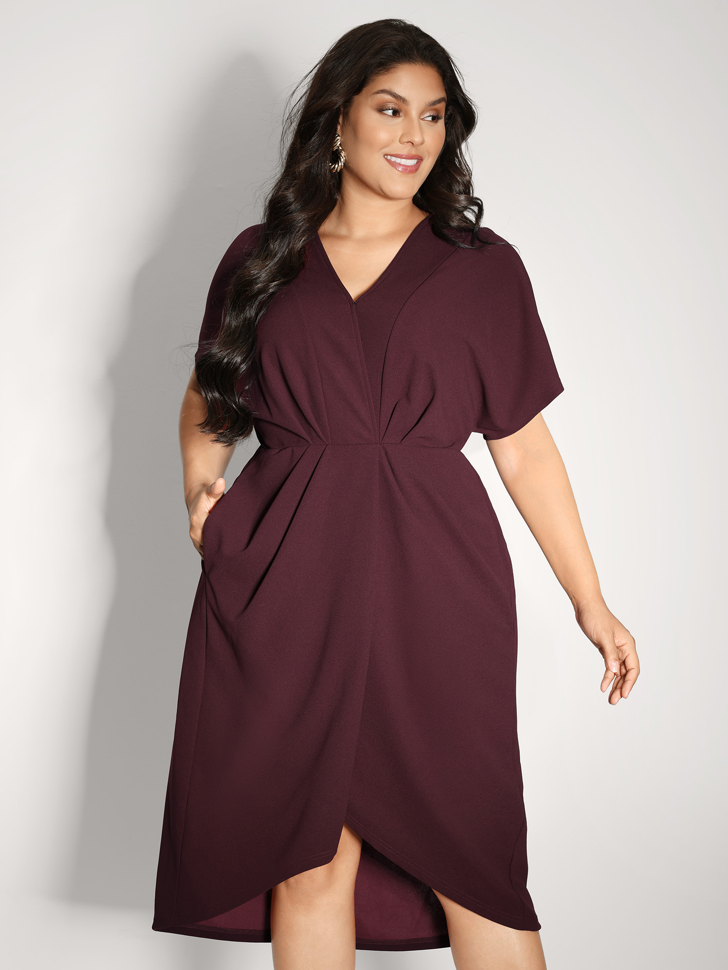 BloomChic Women's Plus Size Drapey Ruched V-Neck Mini Dress Burgundy Solid Midi Occasion Wrap / Overlap 30/6X