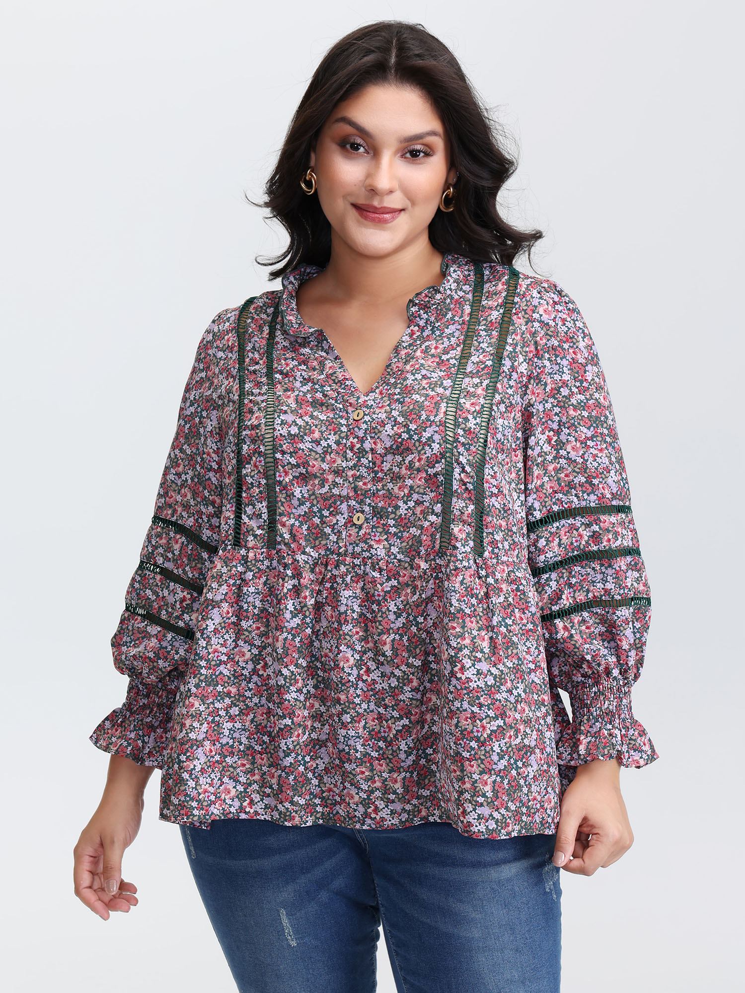 BloomChic Women's Plus Size Floral Print Lace Trim Placket Blouse Cyan Ditsy Floral Everyday-Casual Long Sleeve 10/M