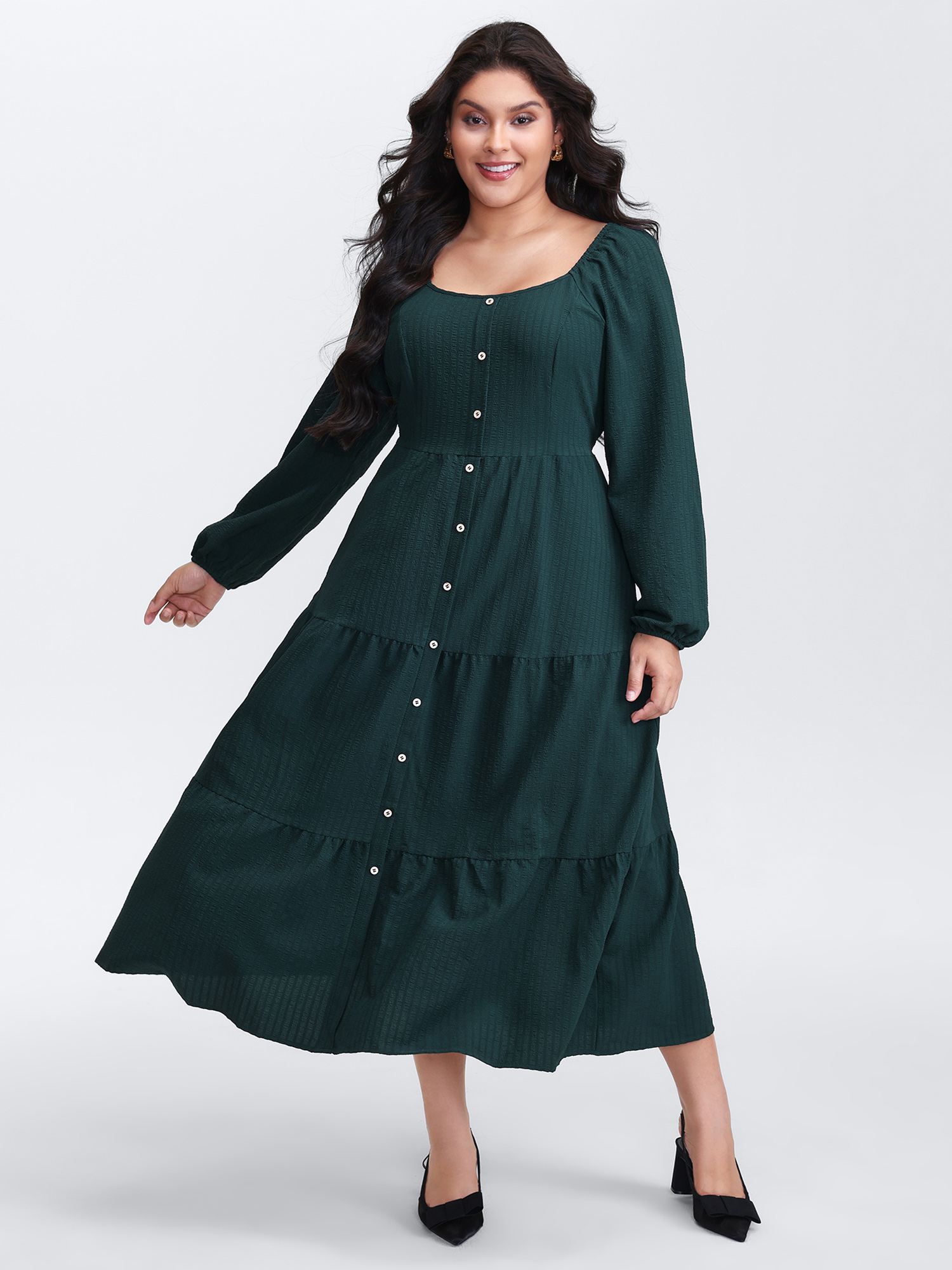 BloomChic Women's Plus Size Textured Pockets Button Detail Tiered Maxi Dress Sea Moss Maxi Everyday-Casual Texture 18-20/2X
