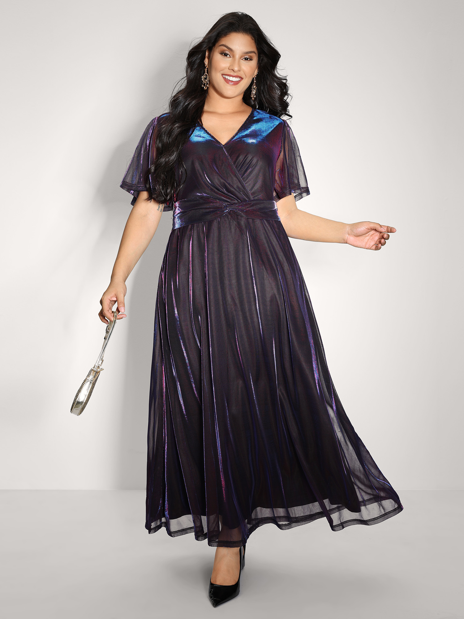 BloomChic Women's Plus Size Shimmery Lined Shirred Waist Pockets Maxi Dress Deeppurplered Party Maxi Laser 30/6X-image-47465637281962