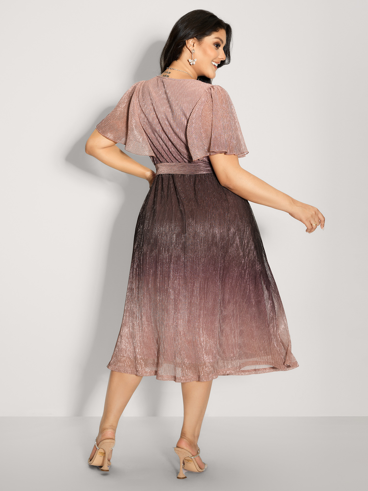 Side view of BloomChic Women's Plus Size Color Gradient Pockets Belted Midi Dress DustyPink Party Midi 18-20/2X