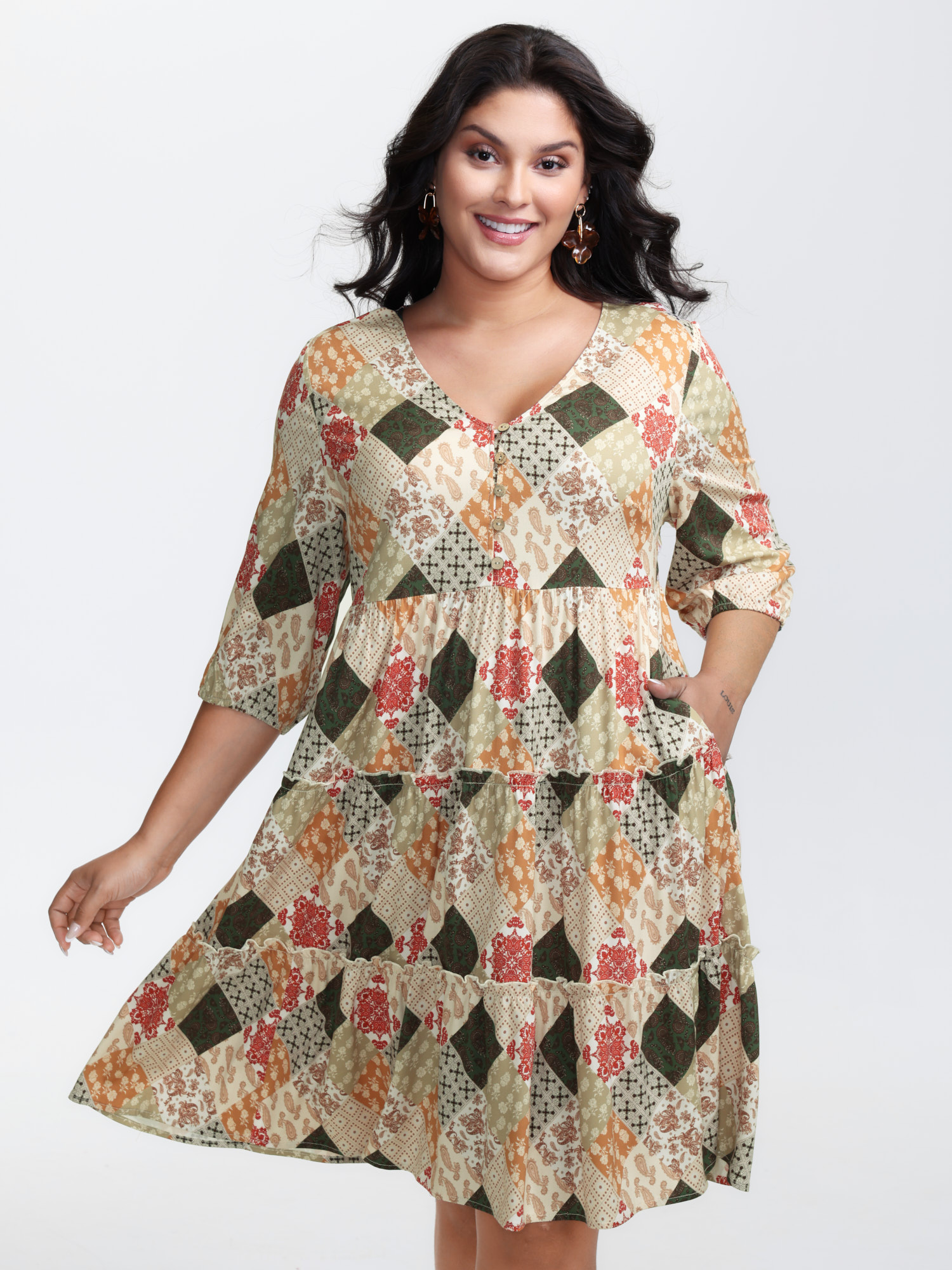 BloomChic Women's Plus Size Boho Print A-Line Tiered Knee-Length Dress Multicolor Geometric Knee Vacation 22-24/3X