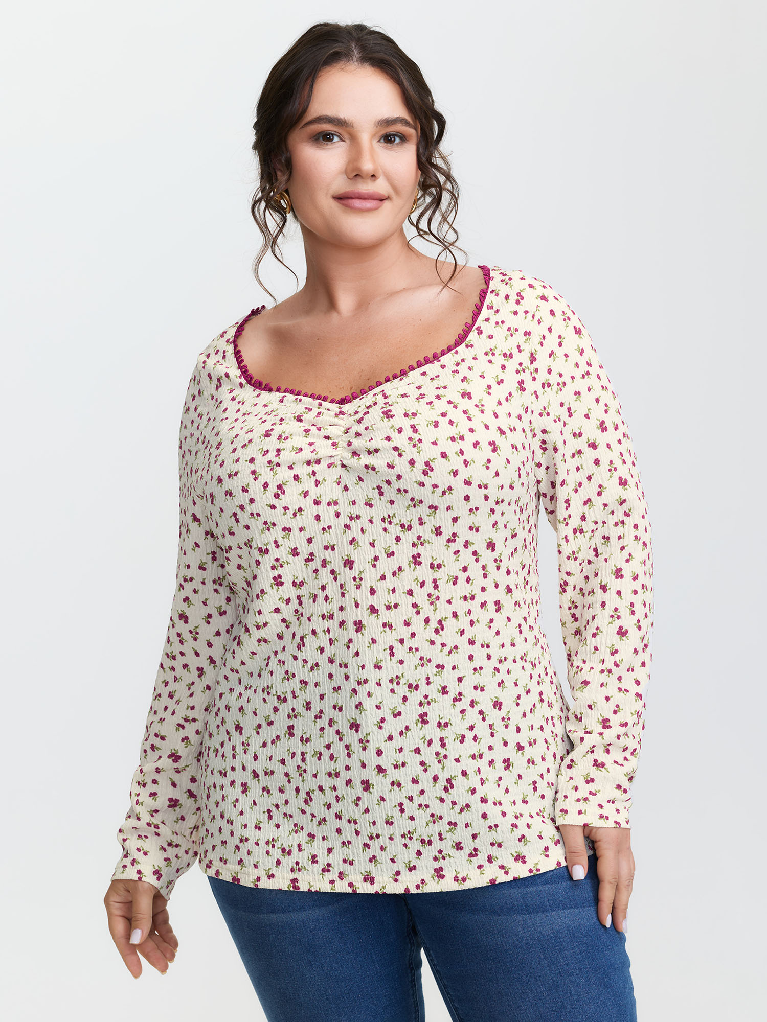 BloomChic Women's Plus Size Cherry Print Pleated Stretchy T-Shirt Ivory Ditsy Floral Everyday-Elegant Long Sleeve 14-16/1X