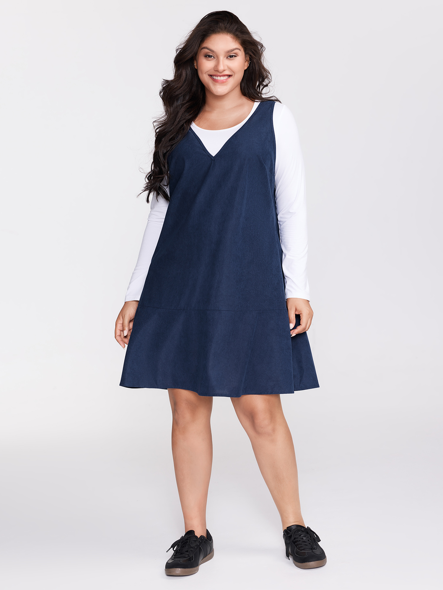 BloomChic Women's Plus Size Corduroy Overall A-Line Adjustable Mini Dress Indigo Non Short Everyday-Casual 10/M