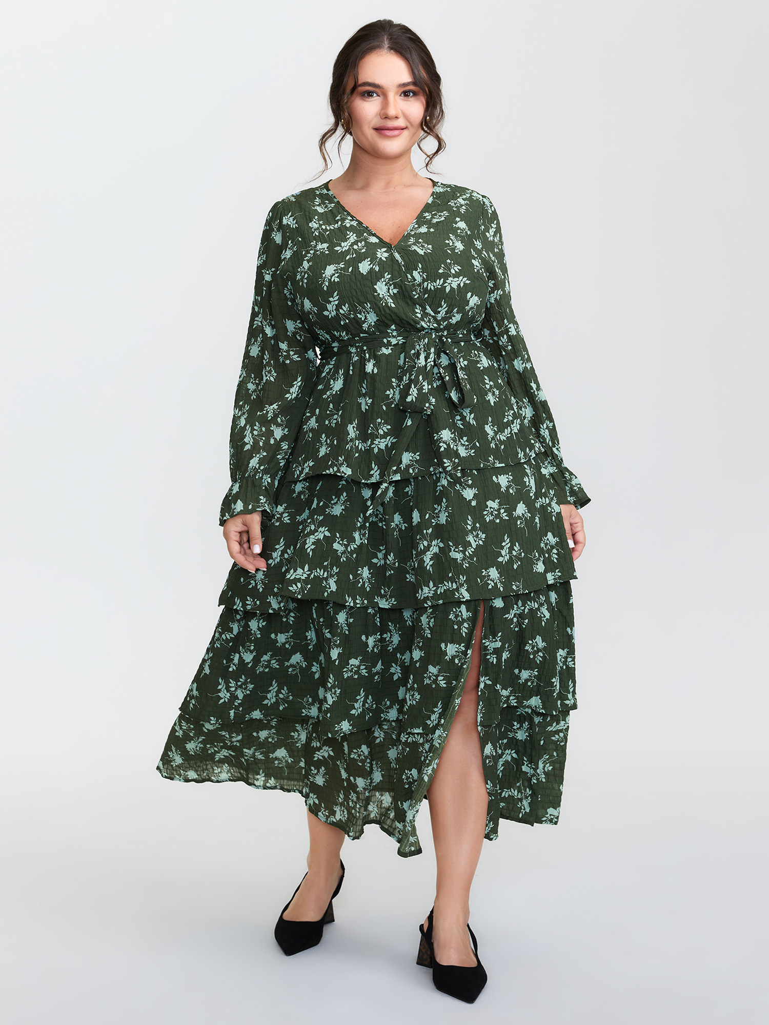 BloomChic Women's Plus Size Silhouette Flower Tiered Belted Maxi Dress ArmyGreen Ditsy Floral Maxi Everyday-Elegant Overlapping 10/M