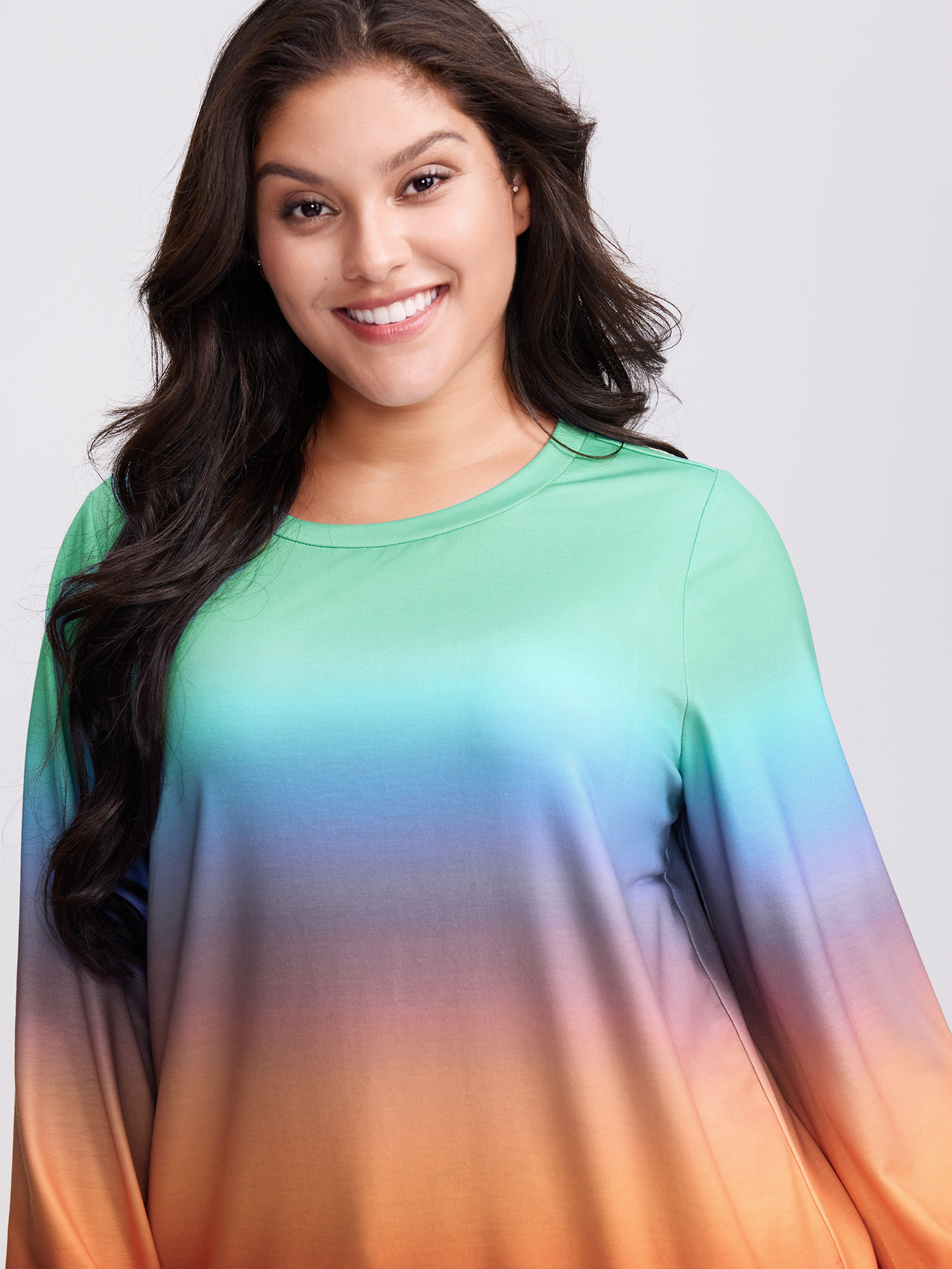 BloomChic Women's Plus Size Ombre Gradient Elastic Hem Sweatshirt Malachitegreen not graphics Everyday-Casual Round Neck 10/M