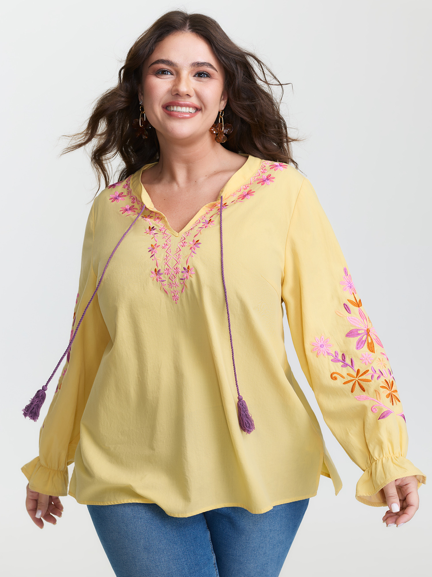 BloomChic Women's Plus Size Floral Embroidery Neck Tie Blouse Lightyellow Vacation Extra Long Sleeve 10/M