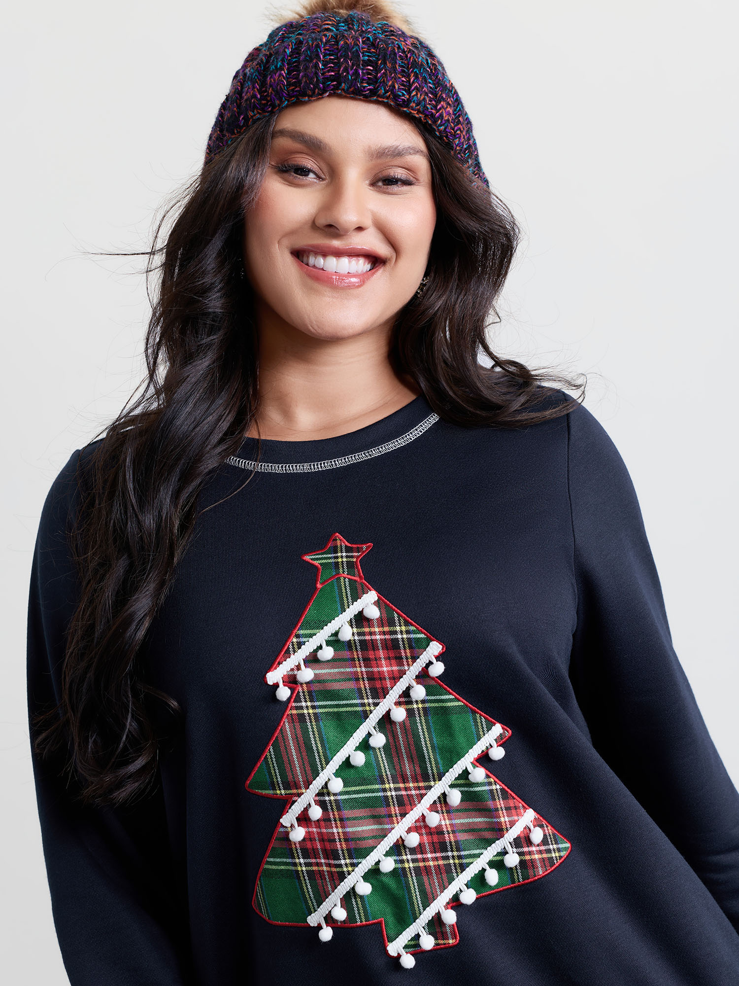 BloomChic Women's Plus Size Holiday Tree Applique Embroidery Sweatshirt Indigo Everyday-Casual 10/M