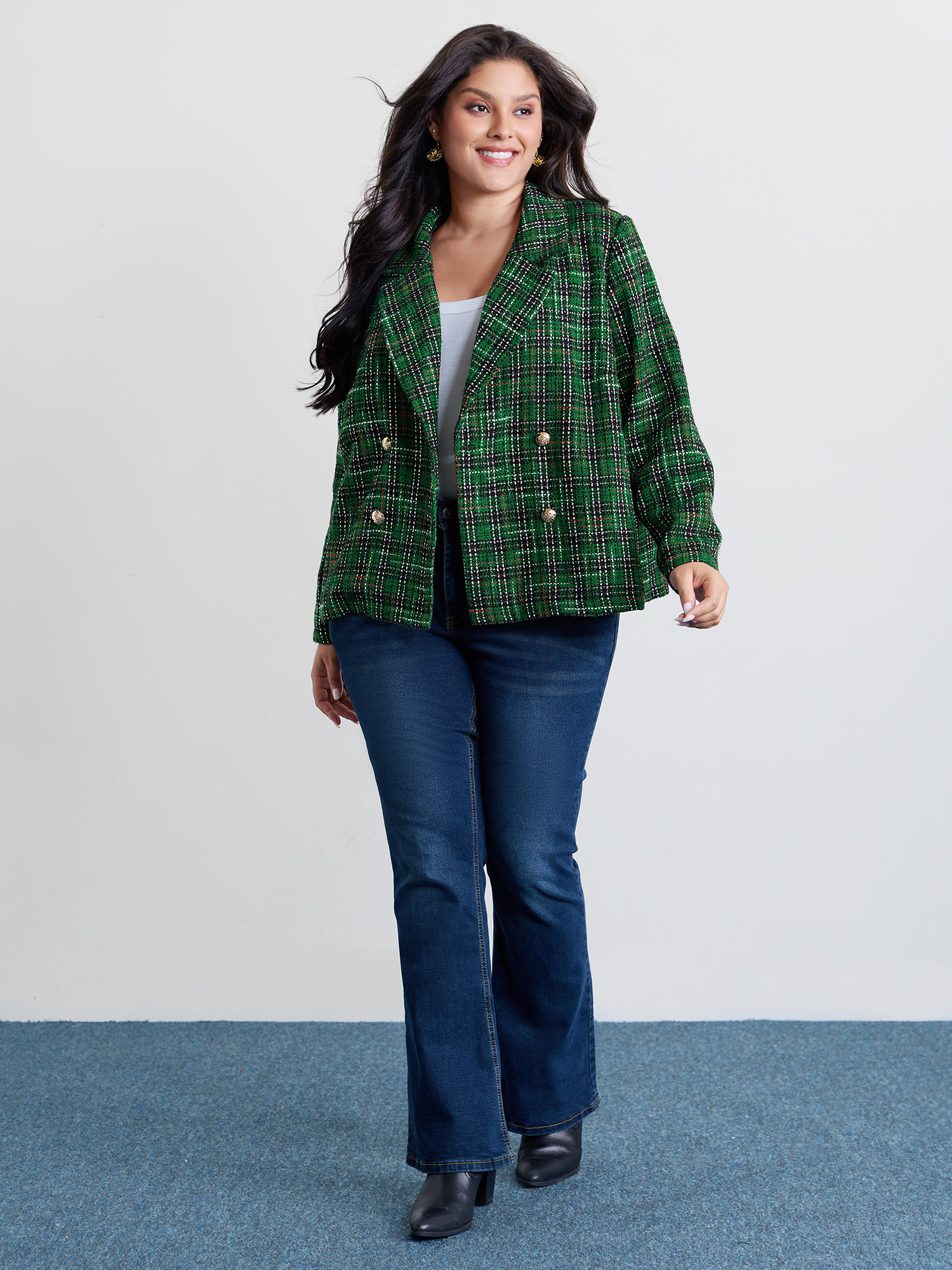Side view of BloomChic Women's Plus Size Tweed Plaid Double Button Blazer Truegreen Texture Sleeve Extra Long Sleeve 18-20/2X
