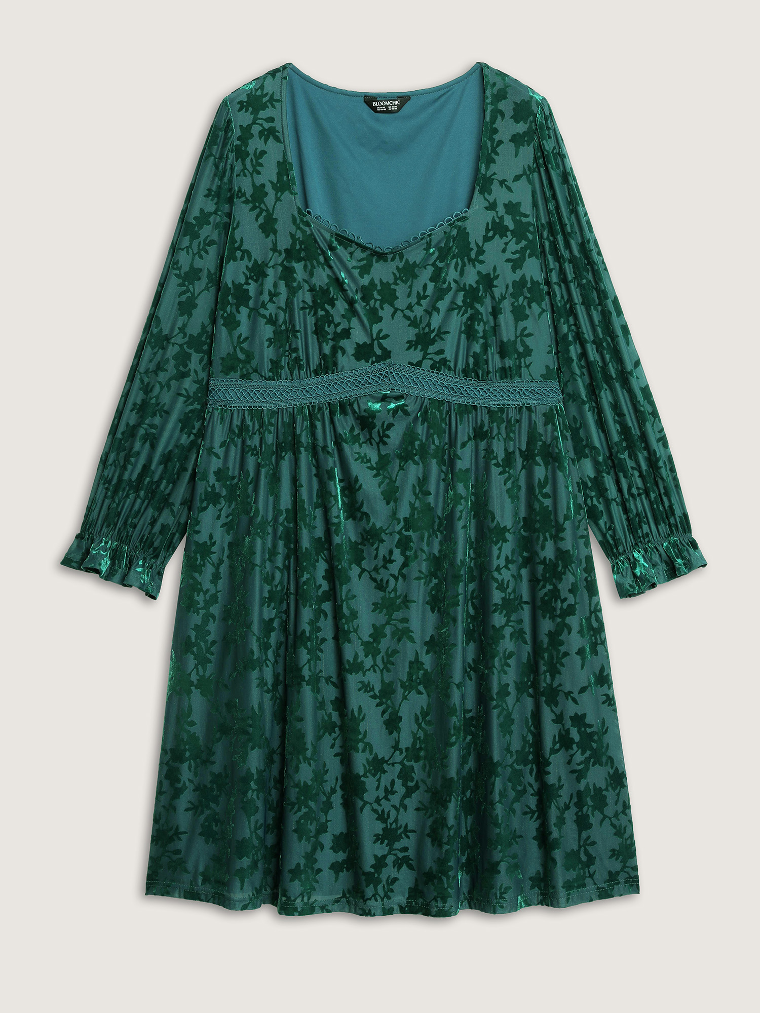 Side view of BloomChic Women's Plus Size Velvet Floral Print Lace Pockets Party Dress DarkGreen Party Knee 28/5X