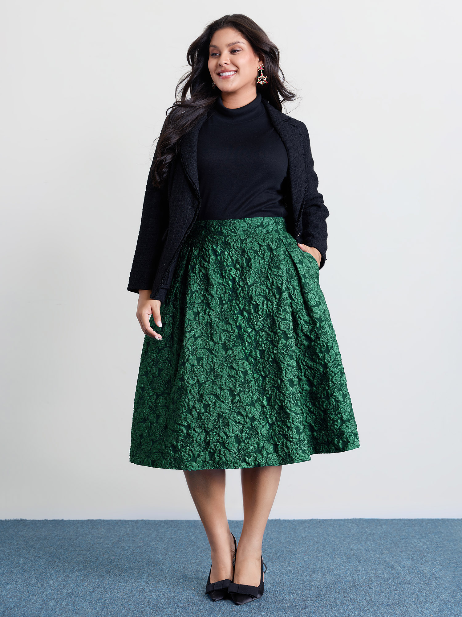 Plus Size Floral Jacquard Pleated Midi Skirt - Curve Women's DarkGreen Pleated Mid Rise Comfort Waist Fit Side Pocket Skirts 30/4X