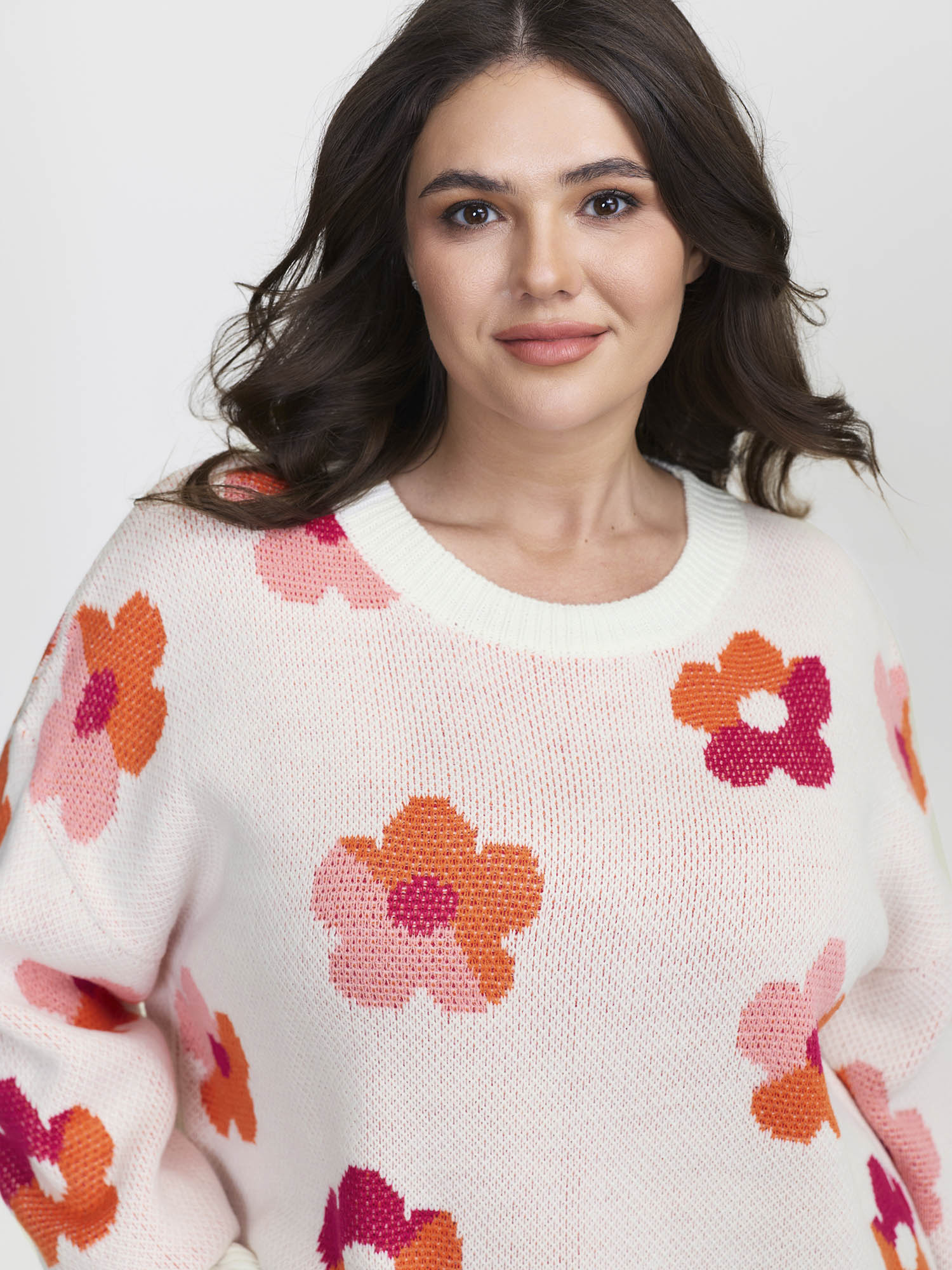 BloomChic Women's Plus Size Colorful Floral Jacquard Pullover Ivory Long Sleeve 10/M