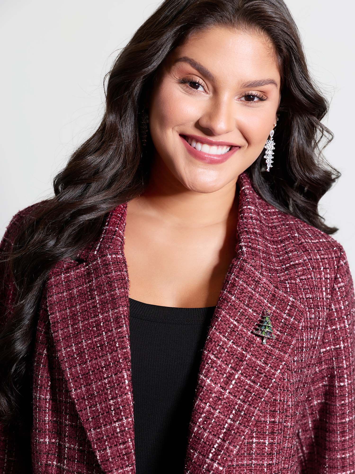 Side view of BloomChic Women's Plus Size Tweed Brooch Waist-Defining Blazer Burgundy Button Sleeve Extra Long Sleeve 12/L