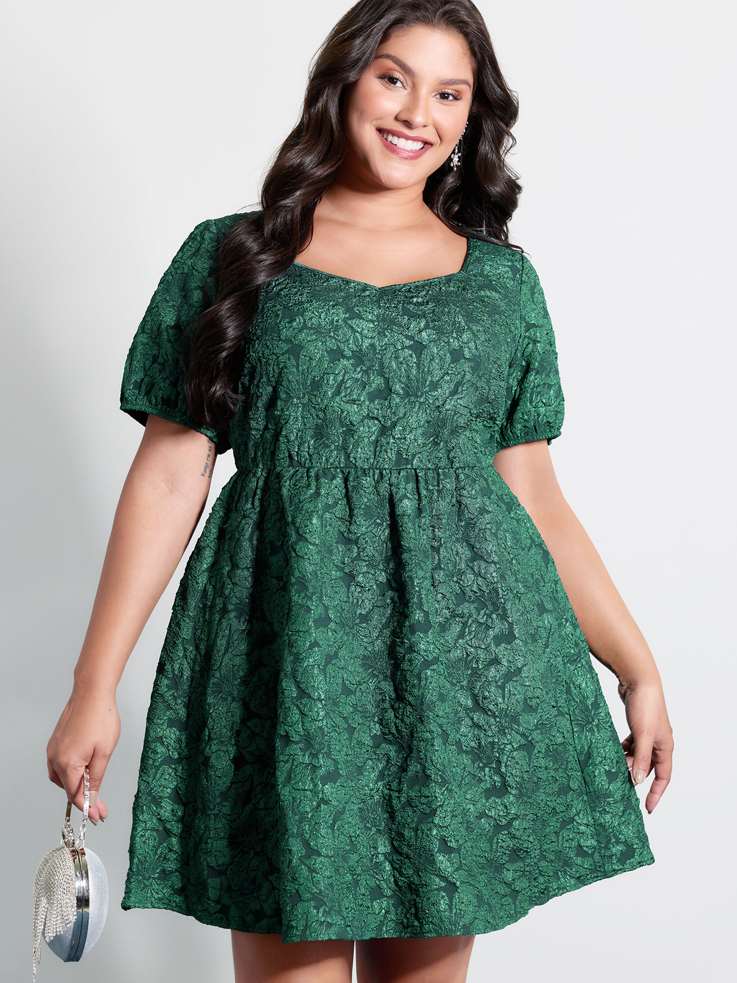 BloomChic Women's Plus Size Textured Jacquard Puffy Sleeve Knee Dress Pine Green Solid Midi Everyday-Elegant Jacquard 10/M