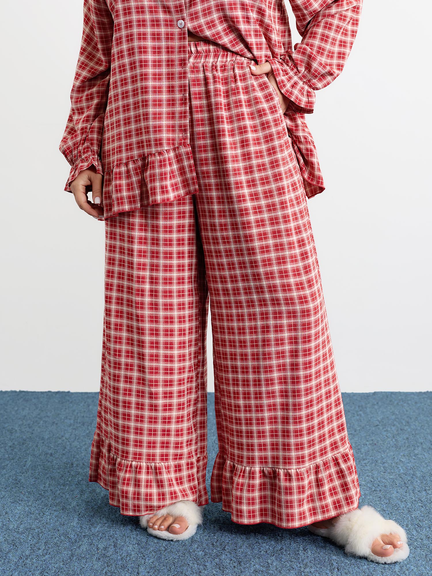Side view of BloomChic Women's Plus Size Gingham Print Ruffled Hem Co-Ord Pajama Set Crimson not graphics 22-24/3X