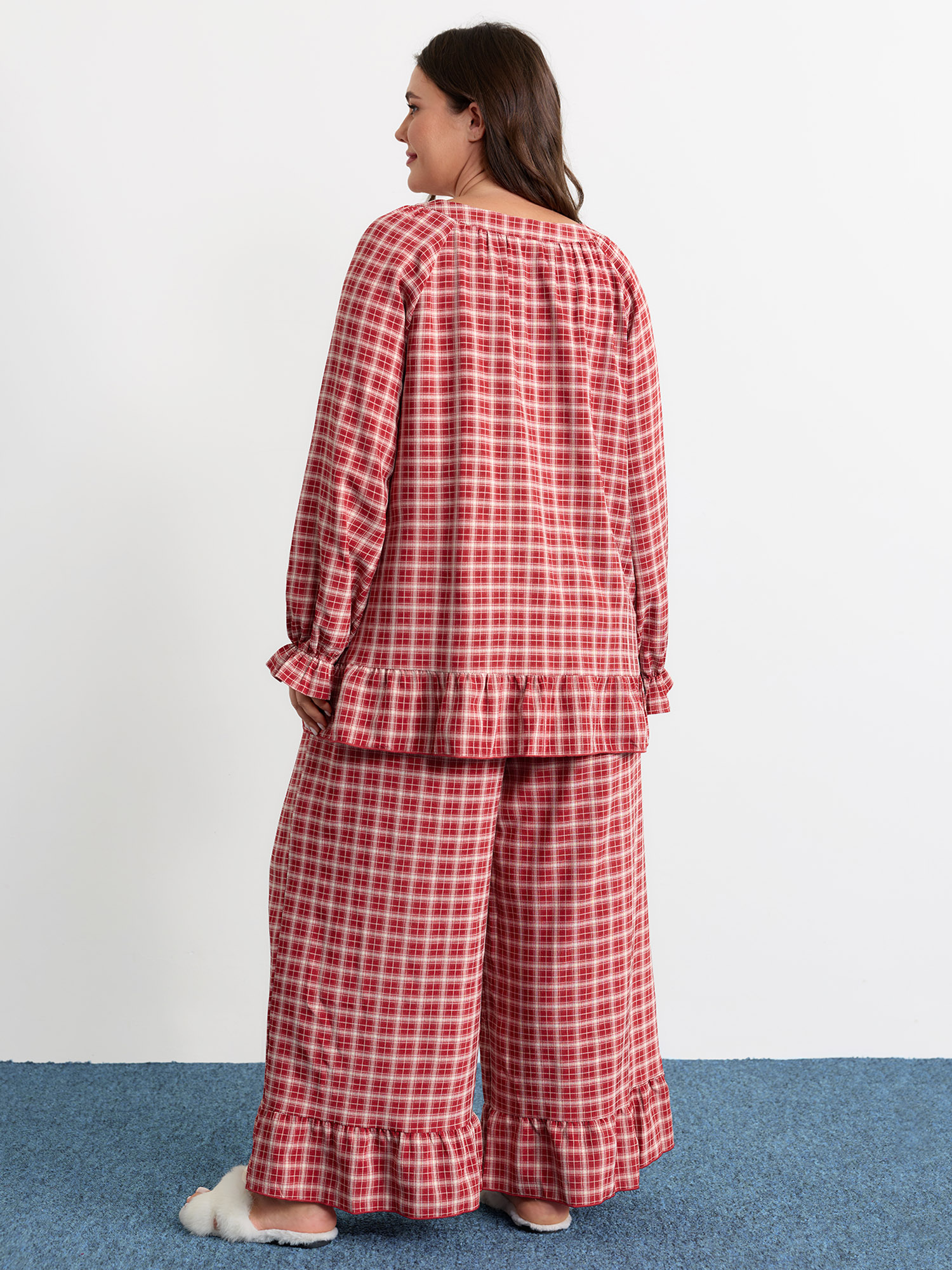 Side view of BloomChic Women's Plus Size Gingham Print Ruffled Hem Co-Ord Pajama Set Crimson not graphics 22-24/3X