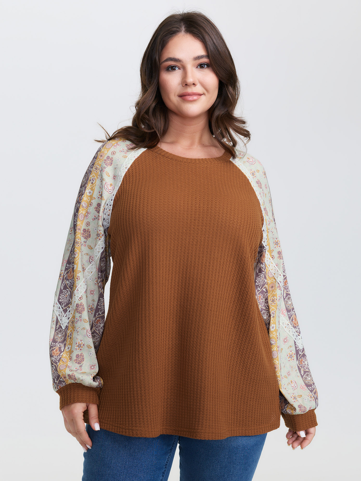 BloomChic Women's Plus Size Floral Lace Trim Raglan Sleeve T-Shirt Multicolor Floral Everyday-Casual Long Sleeve 10/M