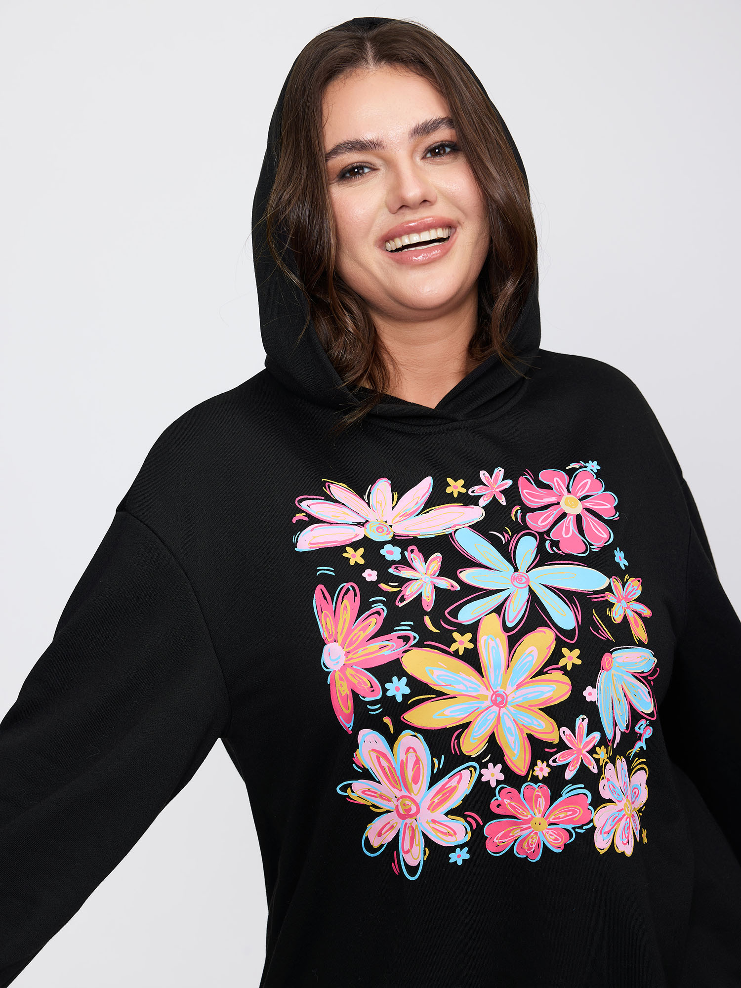 BloomChic Women's Plus Size Colorful Floral Print Hoodie Sweatshirt Black Natural Flowers Everyday-Casual 10/M