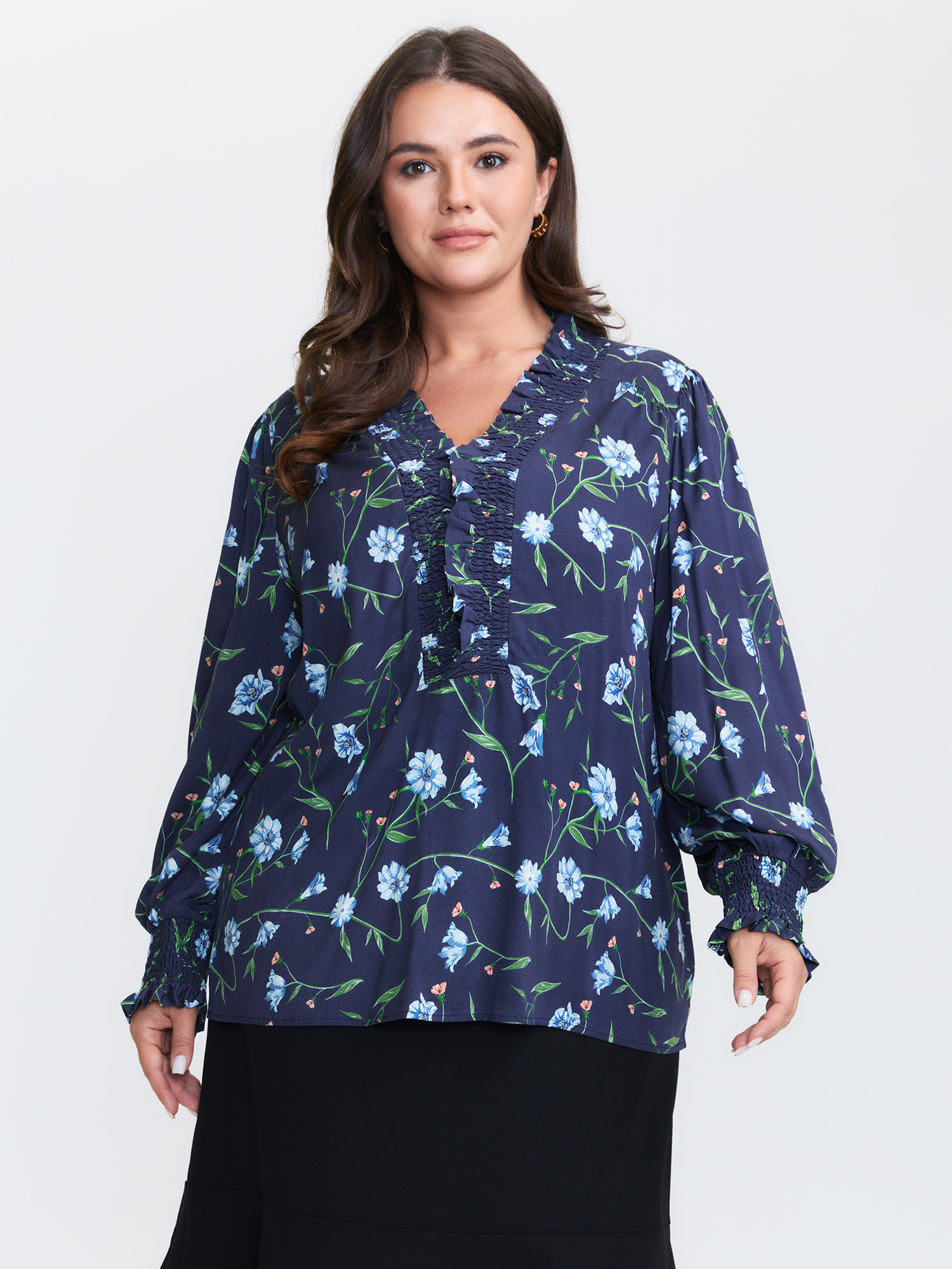 BloomChic Women's Plus Size Rayon Floral Print Shirred Collar Blouse Mediumblue Floral Everyday-Elegant Long Sleeve 10/M