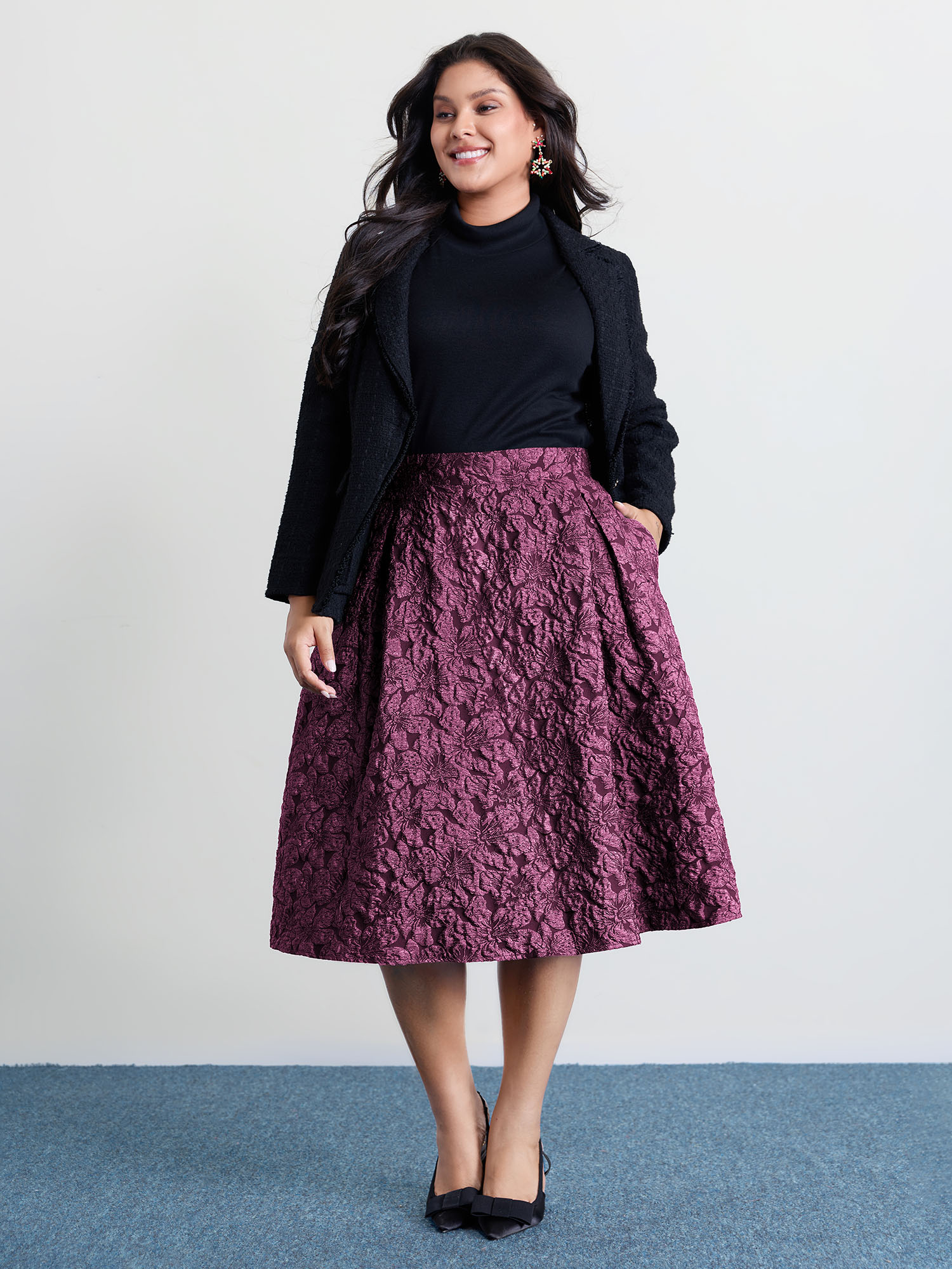 Plus Size Floral Jacquard Pleated Midi Skirt - Curve Women's RedViolet Pleated Mid Rise Comfort Waist Fit Side Pocket Skirts 30/4X