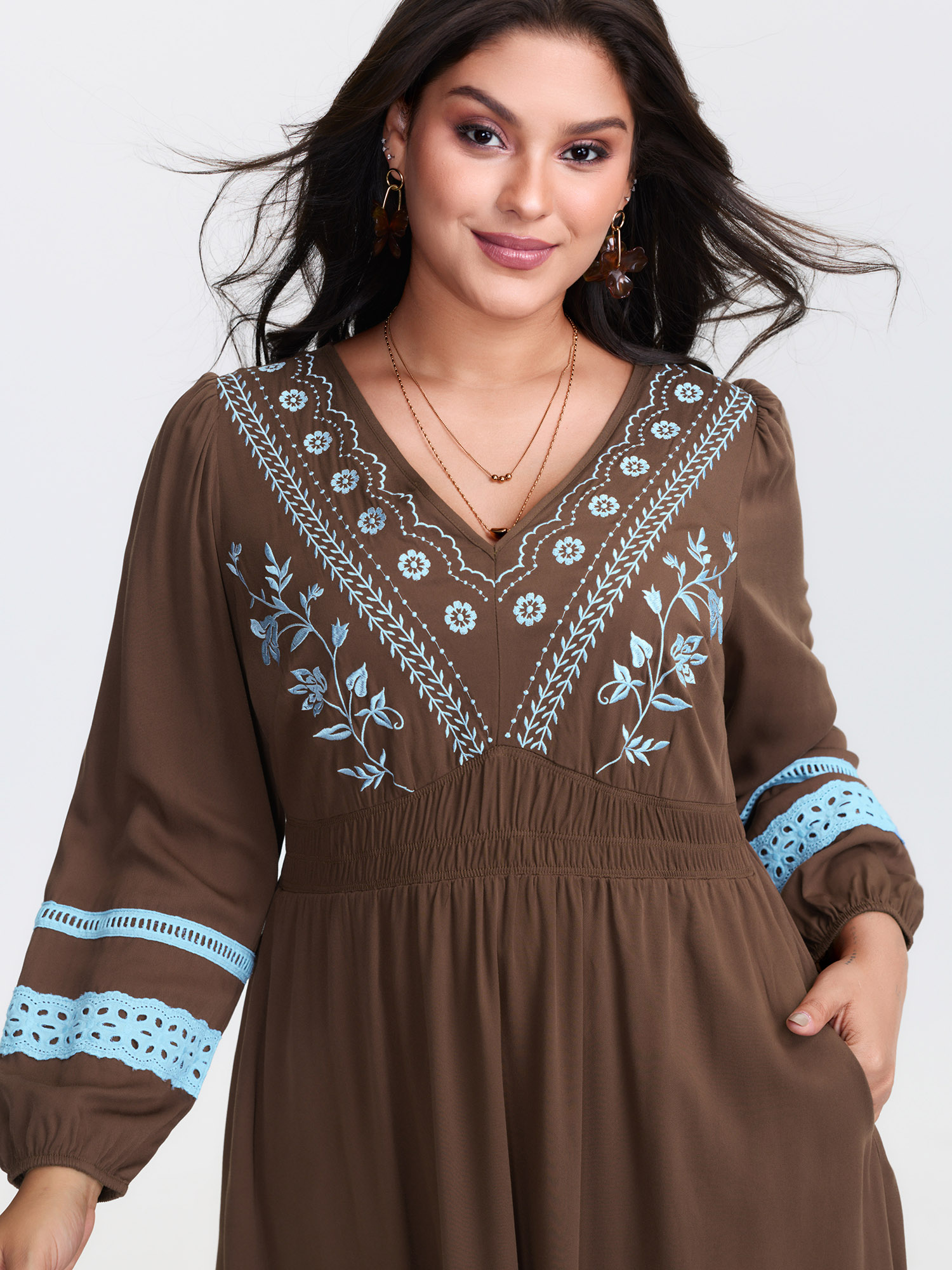BloomChic Women's Plus Size Boho Embroidered Neck-Tie Midi Dress Browncoffeecolor Synthetic texture Midi Vacation 28/5X