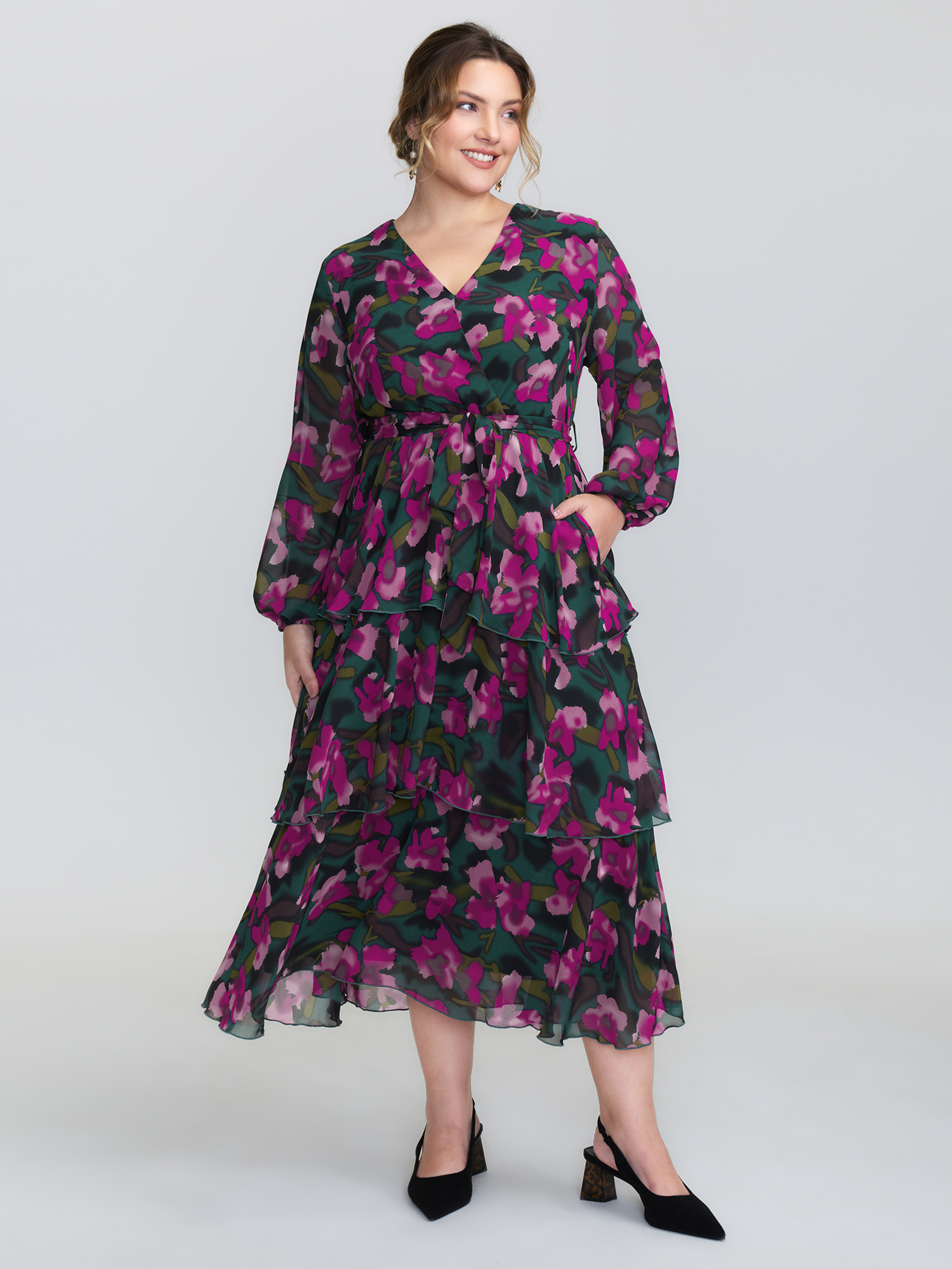 BloomChic Women's Plus Size Abstract Floral Print Layered Pockets Midi Dress Cyan Maxi Everyday-Elegant 10/M