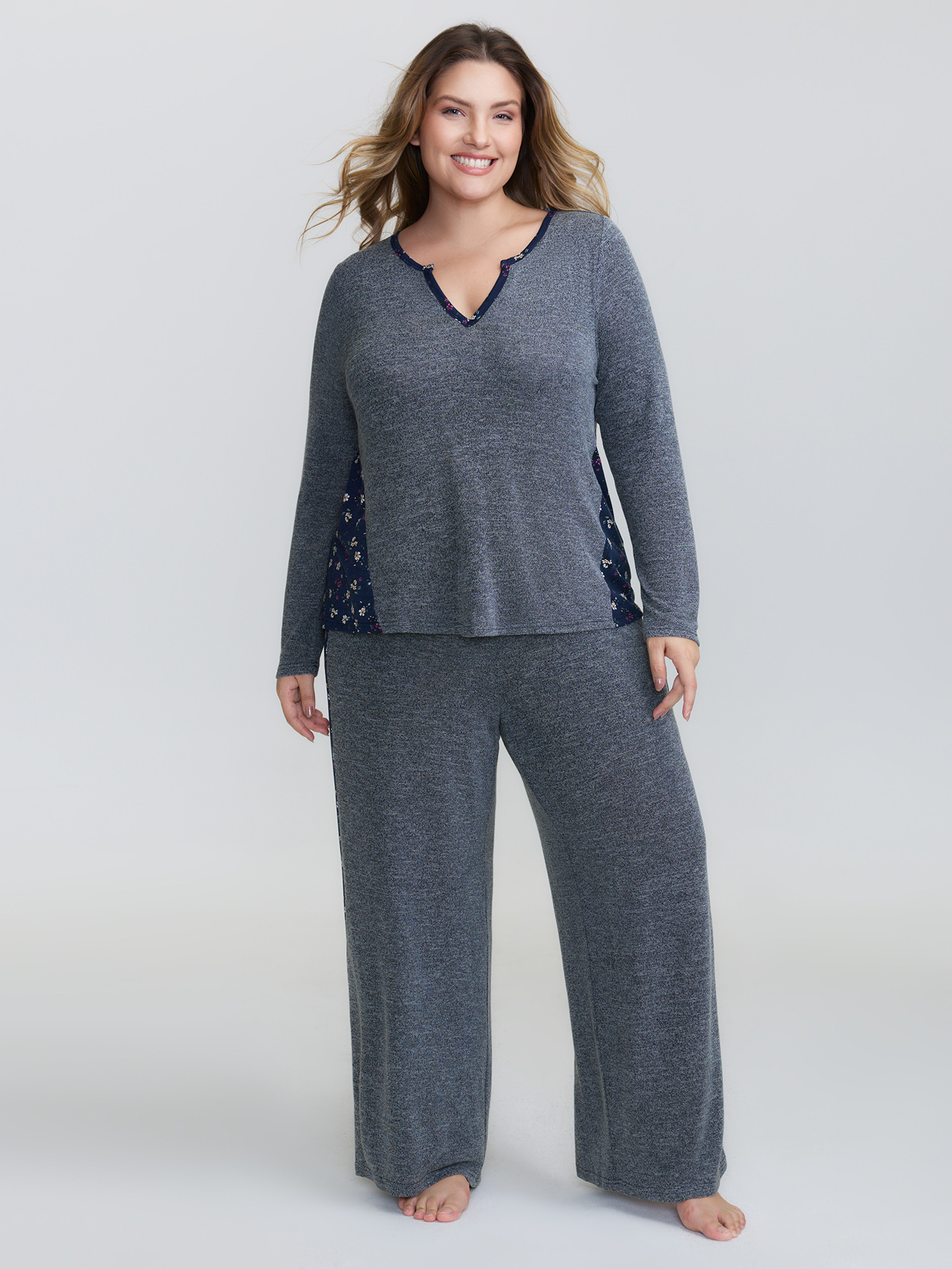 BloomChic Women's Plus Size Floral Patchwork Drawstring Co-Ord Lounge Set DarkBlue Else Long Sleeve Patchwork 18-20/2X-image-47650017116330