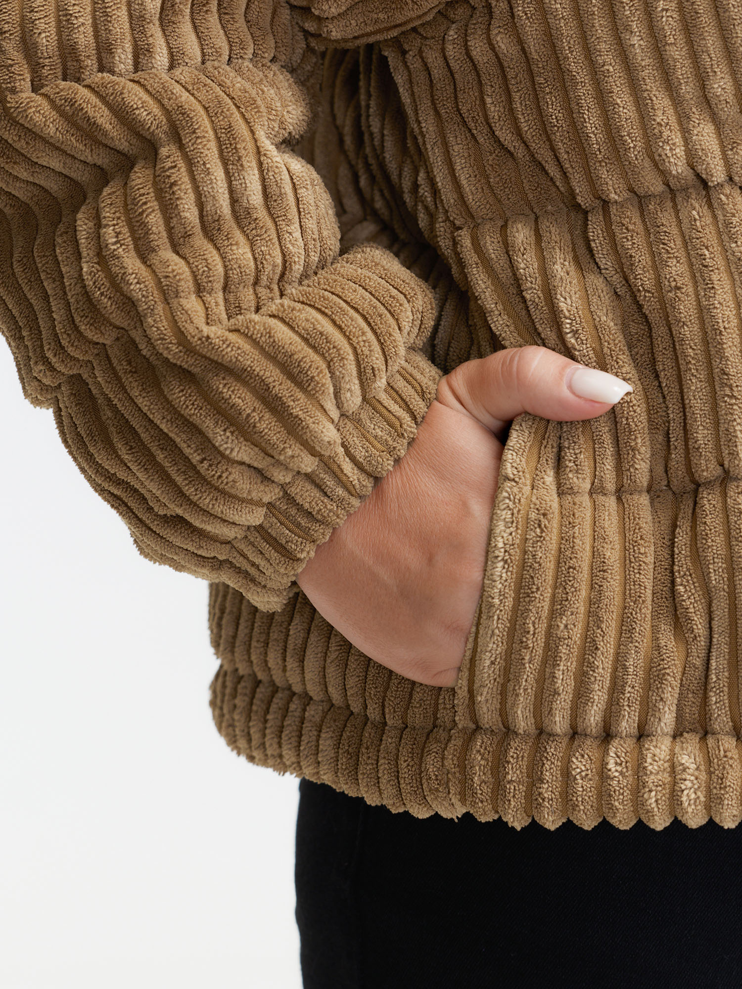 Side view of Plus Size Women Topstitching No stretch Sleeve Long Sleeve Mock Neck 30/6X Side seam pocket Quilted Jackets BloomChic