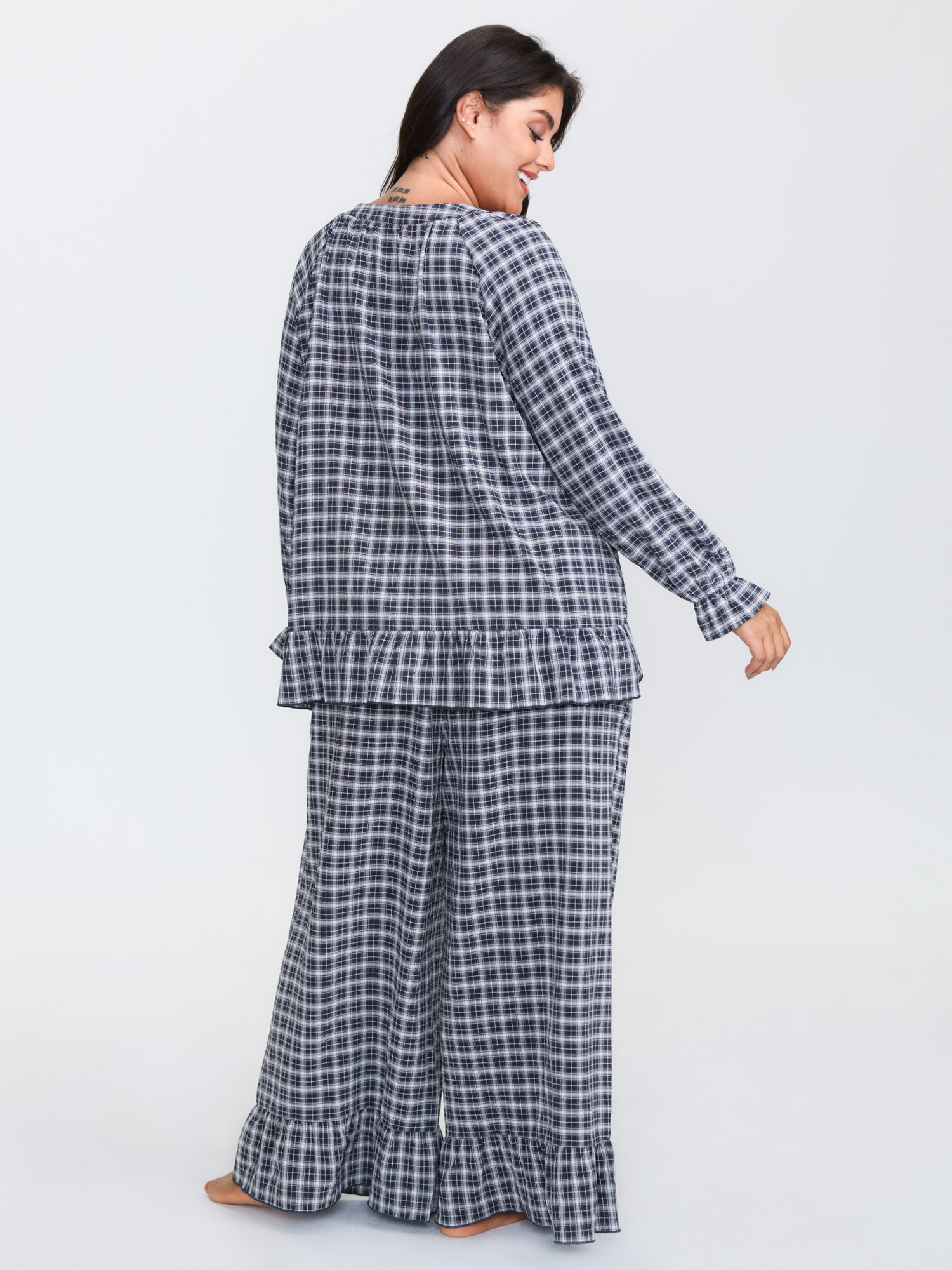 Side view of BloomChic Women's Plus Size Gingham Print Ruffled Hem Co-Ord Pajama Set Indigo not graphics 10/M