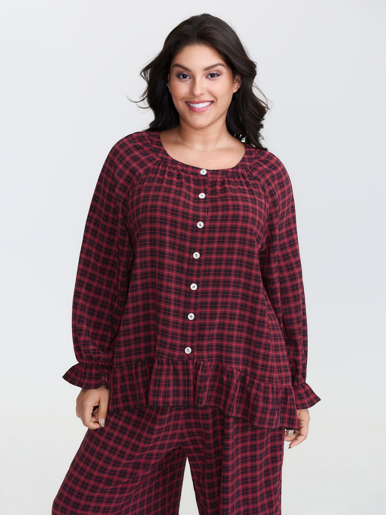 Side view of BloomChic Women's Plus Size Gingham Print Ruffled Hem Co-Ord Pajama Set Multicolor not graphics 18-20/2X
