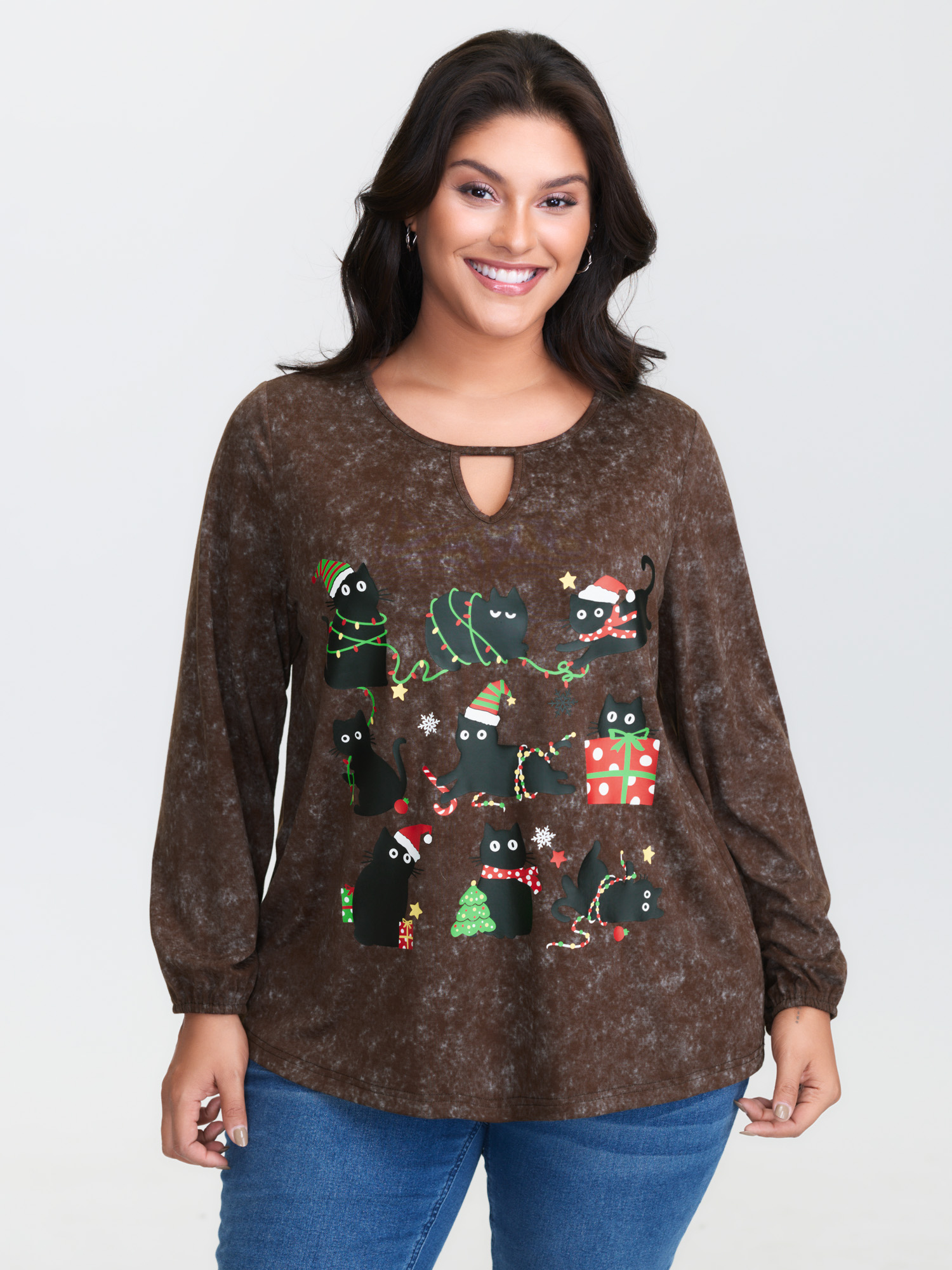 BloomChic Women's Plus Size Holiday Cat Snowflake Effect T-Shirt DarkBrown Christmas Everyday-Casual Long Sleeve Round Neck 10/M