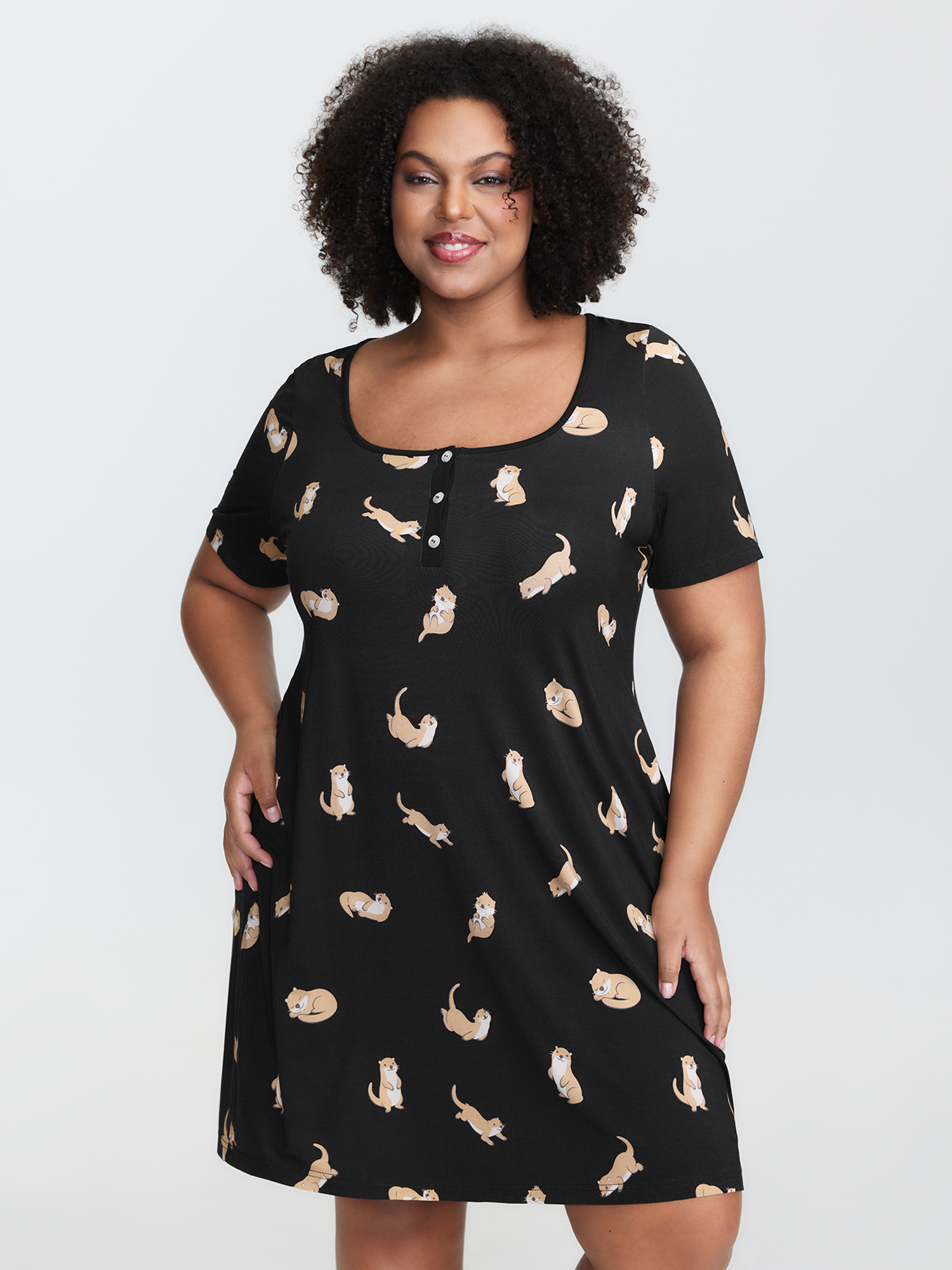 Side view of BloomChic Women's Plus Size Otter Print Stretchy Button Detail Nightgown Black Short sleeve Short 30/6X