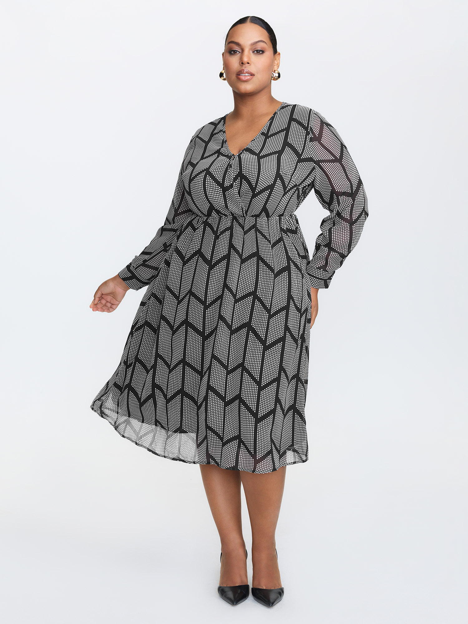 BloomChic Women's Plus Size Monochrome Geometric Pattern Surplice Midi Dress Black Geometric Midi Office Wrap / Overlap 10/M