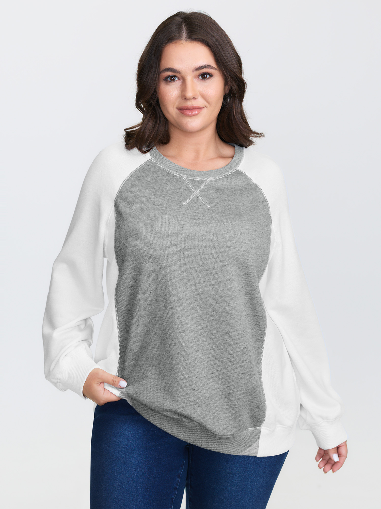 BloomChic Women's Plus Size Patchwork Colorblock Round Neck Sweatshirt Mediumgray not graphics Everyday-Casual Round Neck 10/M