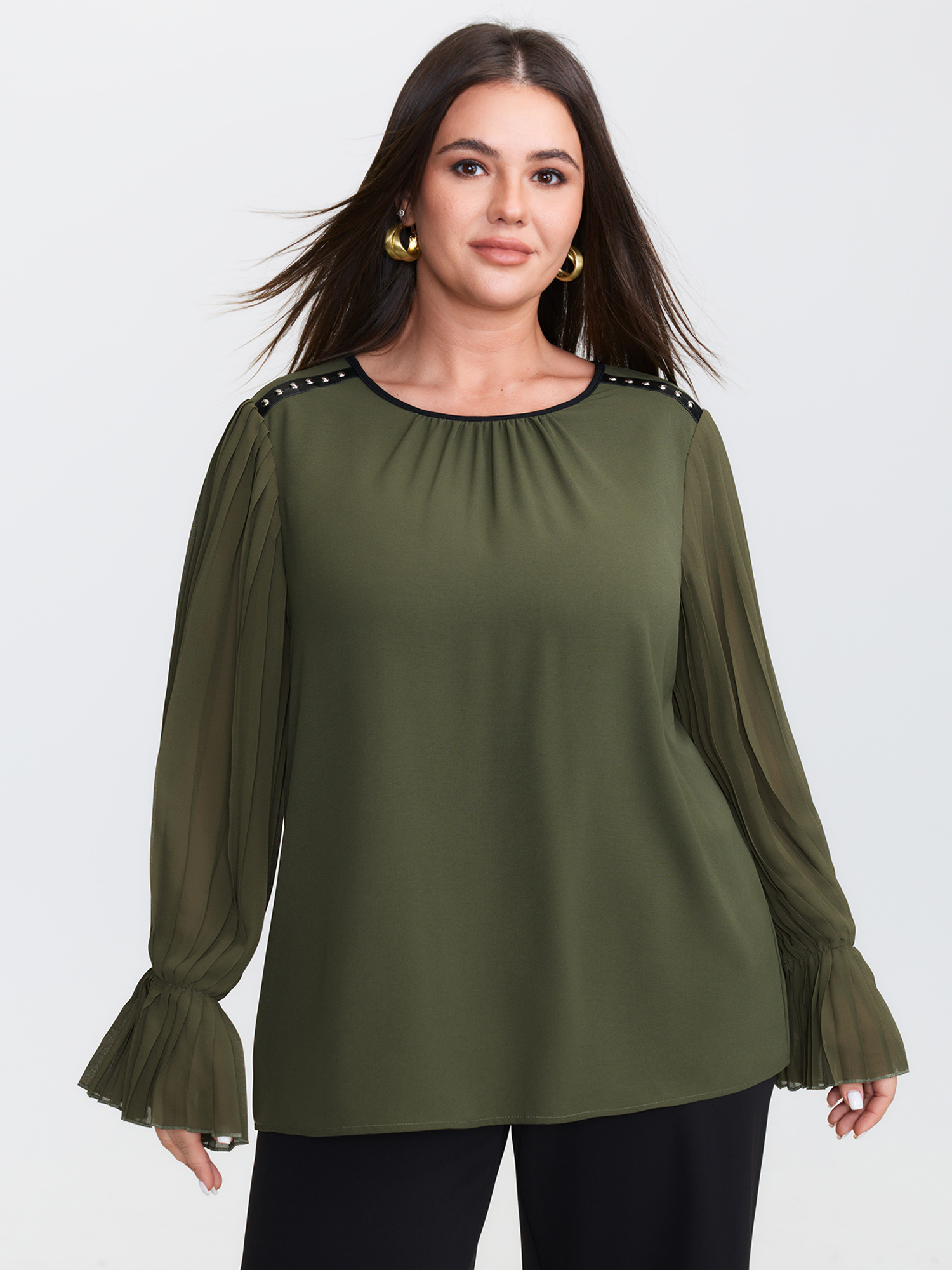 BloomChic Women's Plus Size Pleated Sleeve Color Contrast Blouse ArmyGreen Solid Office Long Sleeve Round Neck 10/M