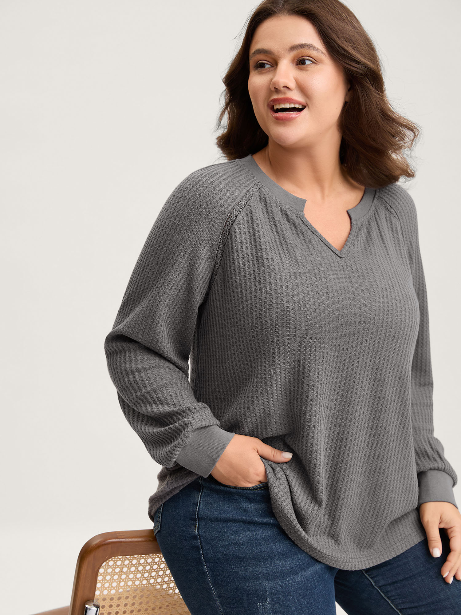 BloomChic Women's Plus Size Waffle Grid Notched Collar Lace Sweatshirt Dark Core not graphics Everyday-Casual V-Notch Neck 10/M