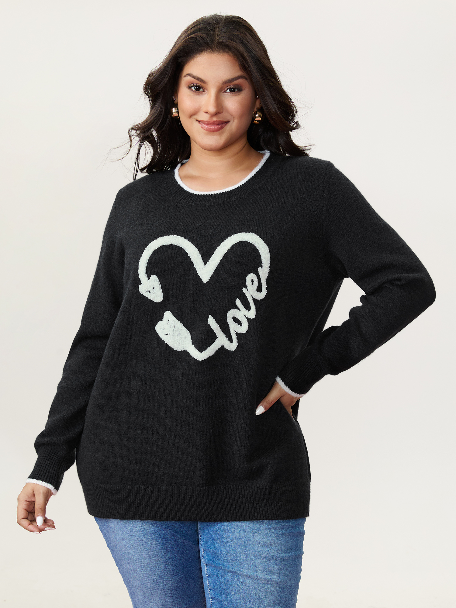 BloomChic Women's Plus Size Love Pattern Embroidery Plain Pullover Black Graphic-Valentine Long Sleeve Round Neck 10/M