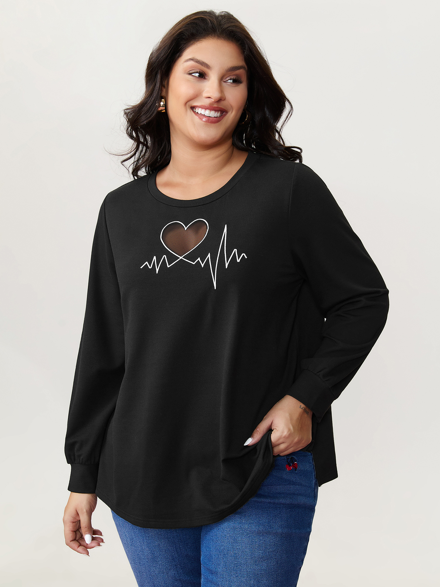 BloomChic Women's Plus Size Love Notes Embroidery Cut-Out Sweatshirt Black Abstract Graphic Everyday-Casual Round Neck 10/M