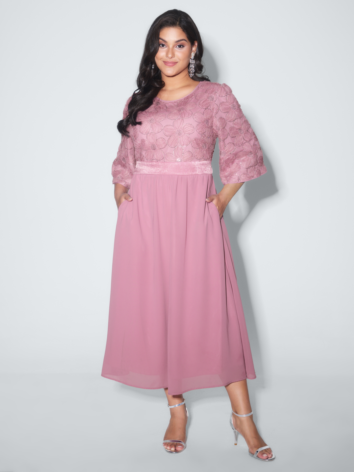 Side view of BloomChic Women's Plus Size Sequin Floral Tulle Shirred Waist Midi Dress DustyPink Party Midi Colorblock Round Neck 28/5X