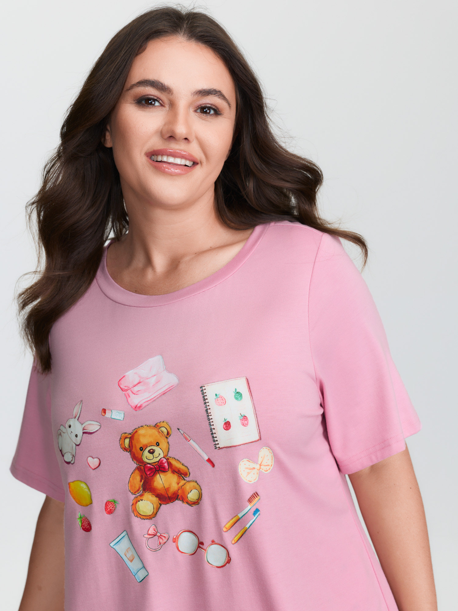 BloomChic Women's Plus Size Teddy Bear Graphic Print Pajama Top Beanpastepowder Naive Art Short sleeve Round Neck 12/L-image-47806162960554