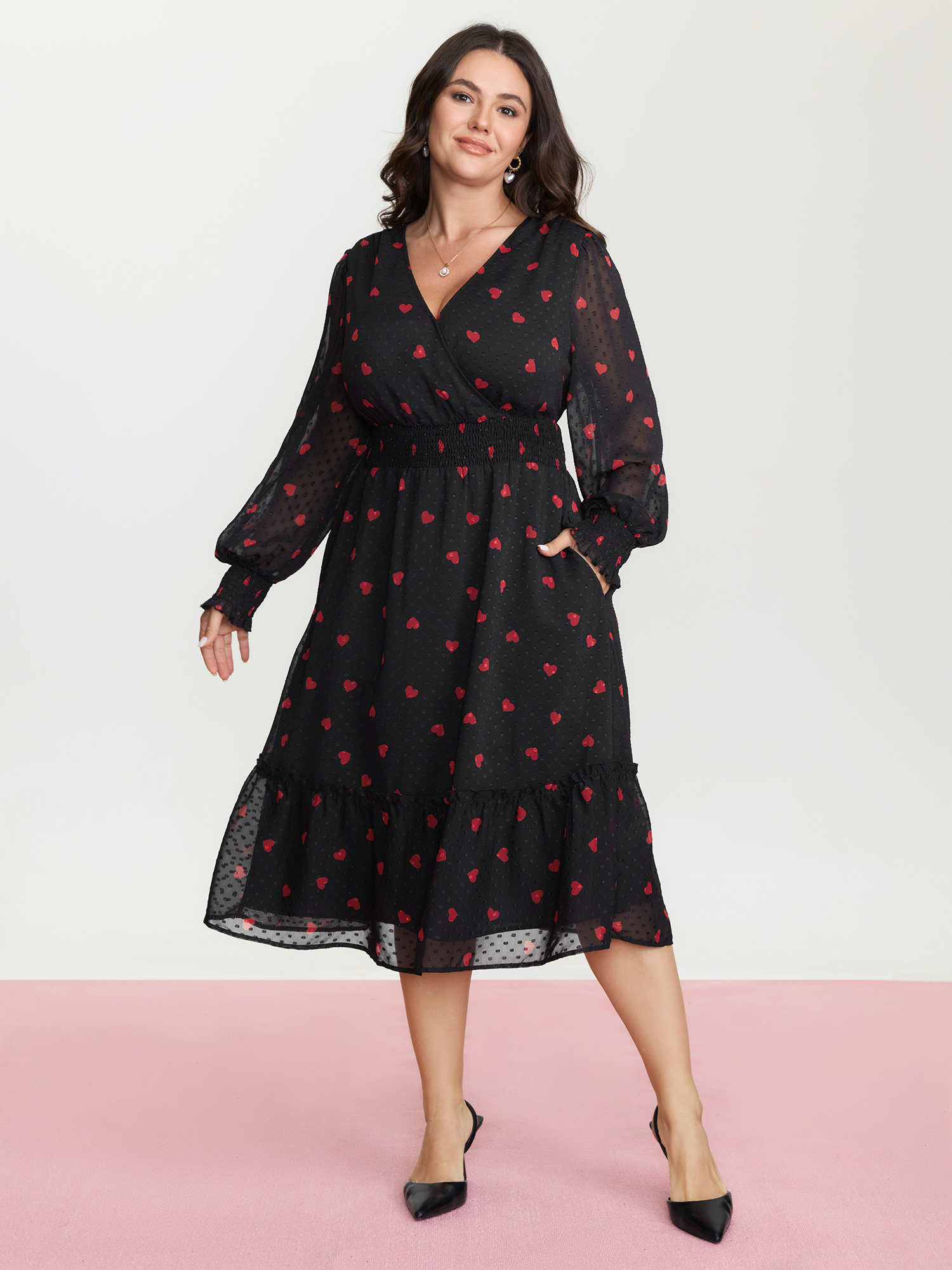 BloomChic Plus Size Fall in Love Print Shirred Waist Midi Dress - Curve Ladies Black Elegant Long Sleeve Heart Side Pocket Daily Dresses 26-28/3X