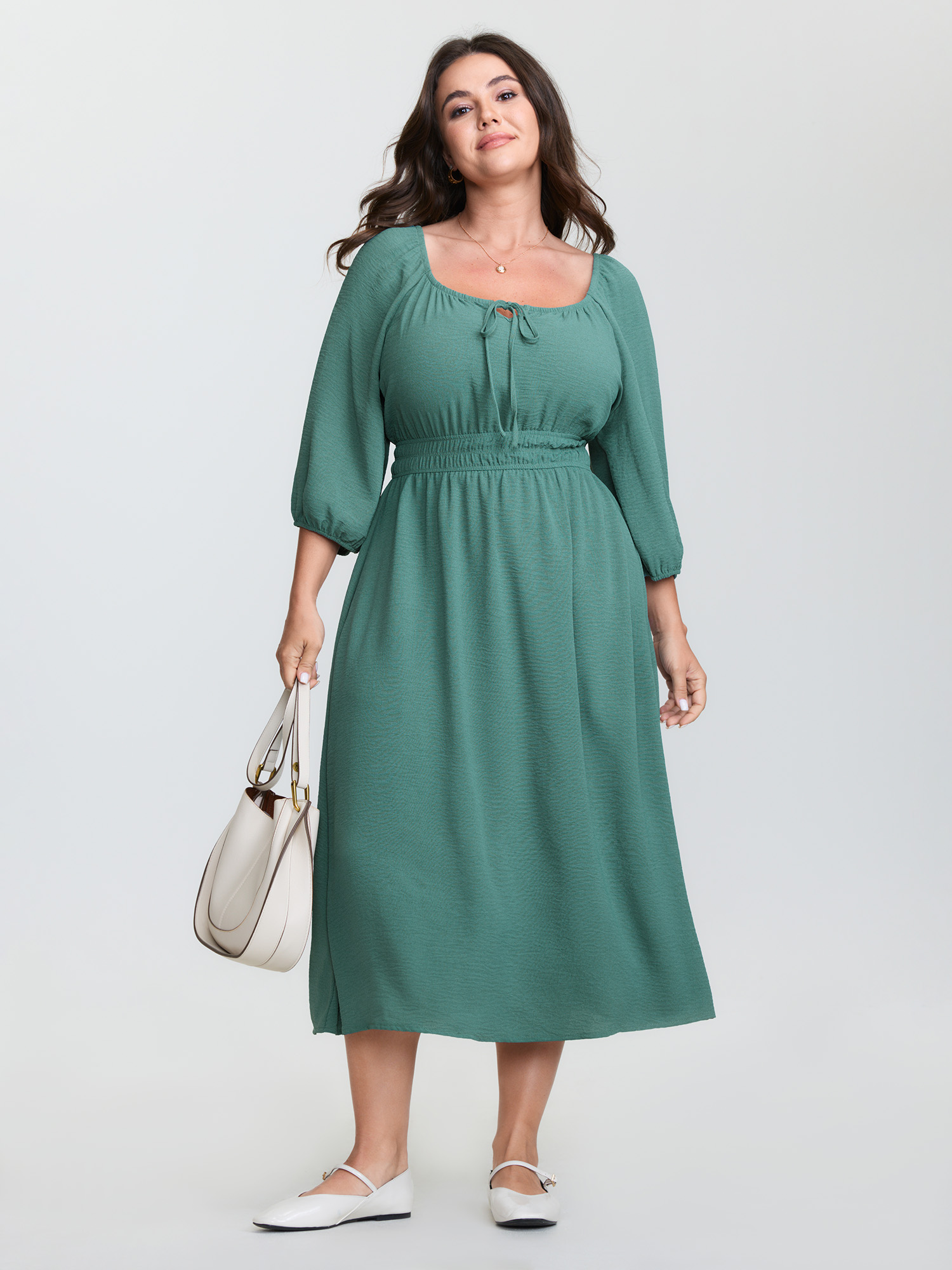 BloomChic Women's Plus Size Shirred Waist Drawstring Neckline Midi Dress Malachitegreen Solid Midi Everyday-Casual Bowknot 10/M