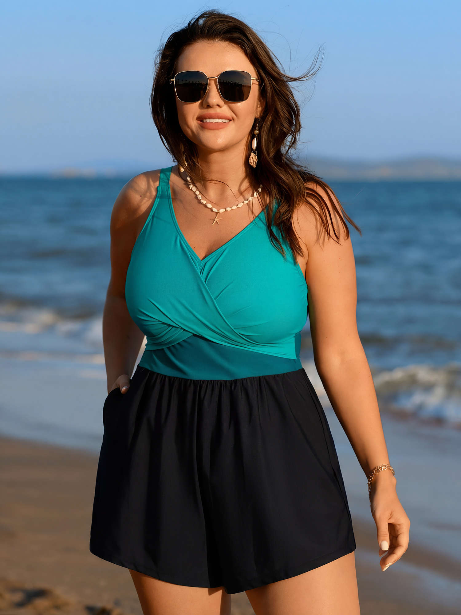 BloomChic Women's Plus Size Colorblock Button Pockets One Piece Swimsuit Teal Color Block Colorblock Adaptive-Fit 10/M