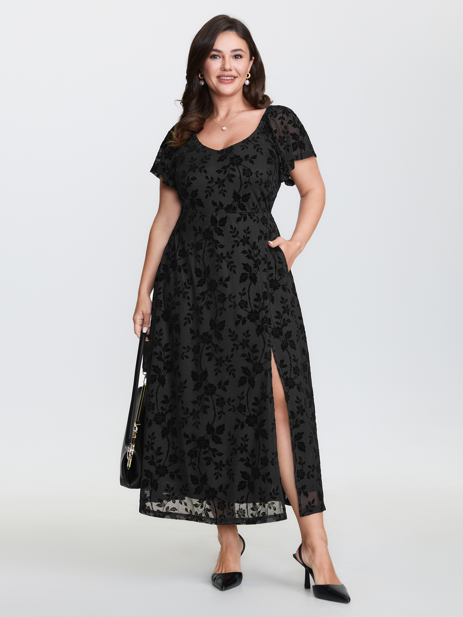 BloomChic Plus Size Floral Textured Jacquard Slit Hem Maxi Dress - Curve Ladies Black Elegant Cap Sleeve Botanical Side Pocket Daily Dresses 14/M