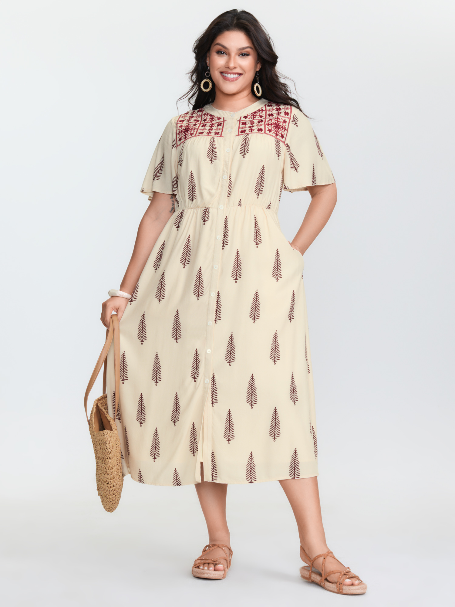 BloomChic Women's Plus Size Floral Print Color Contrast Pockets Midi Dress Beige Floral Midi Vacation 22-24/3X